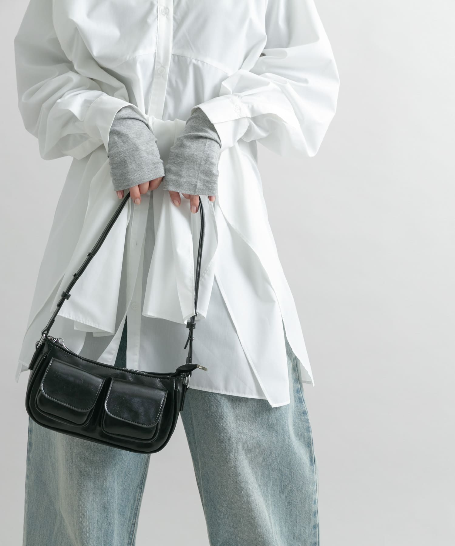 アウトポケットショルダーBAG BLACK one