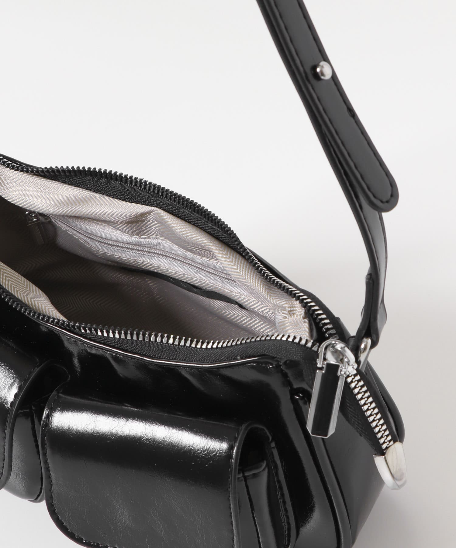 アウトポケットショルダーBAG BLACK one