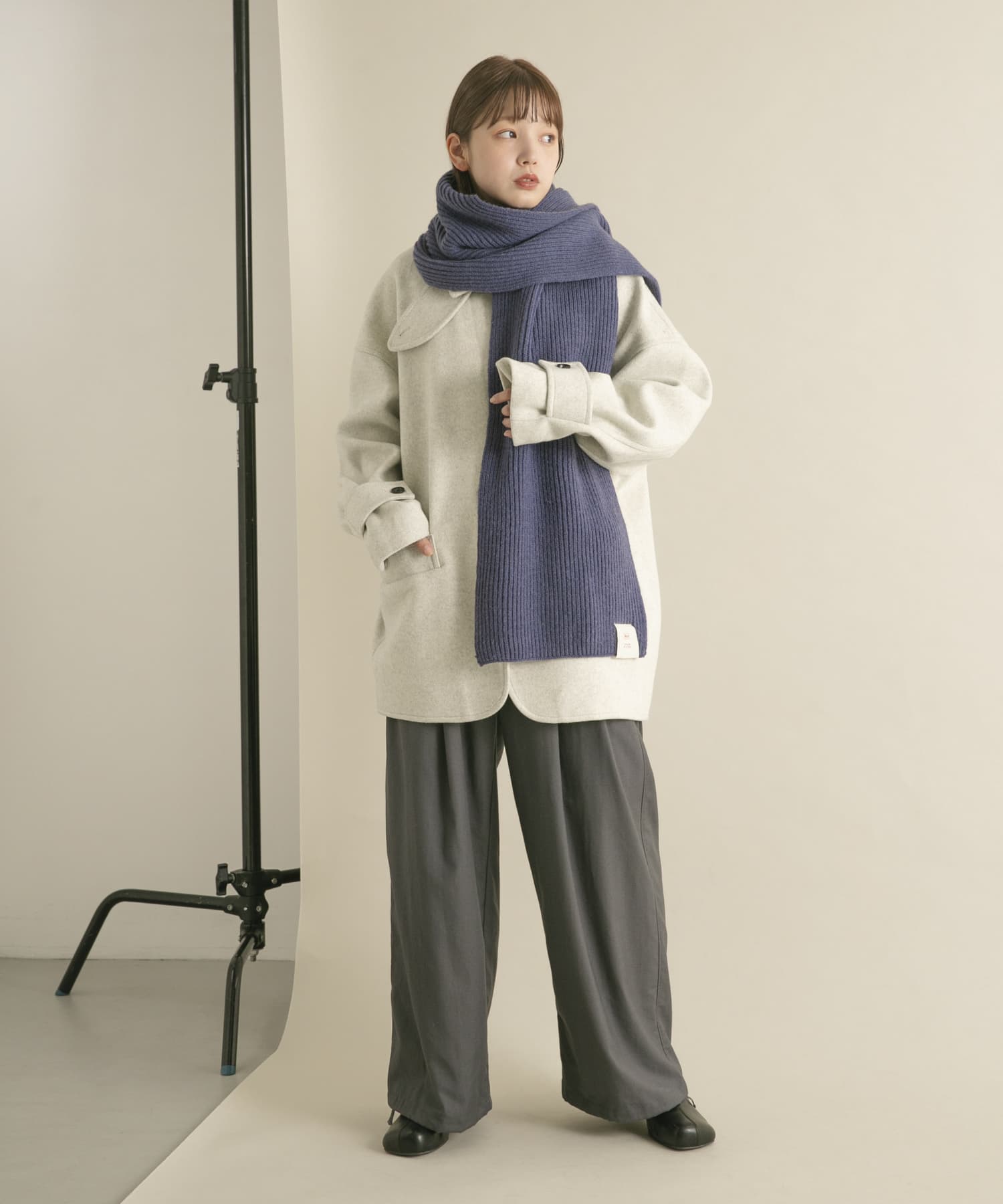 タブ付きリブニットマフラー BLUE one