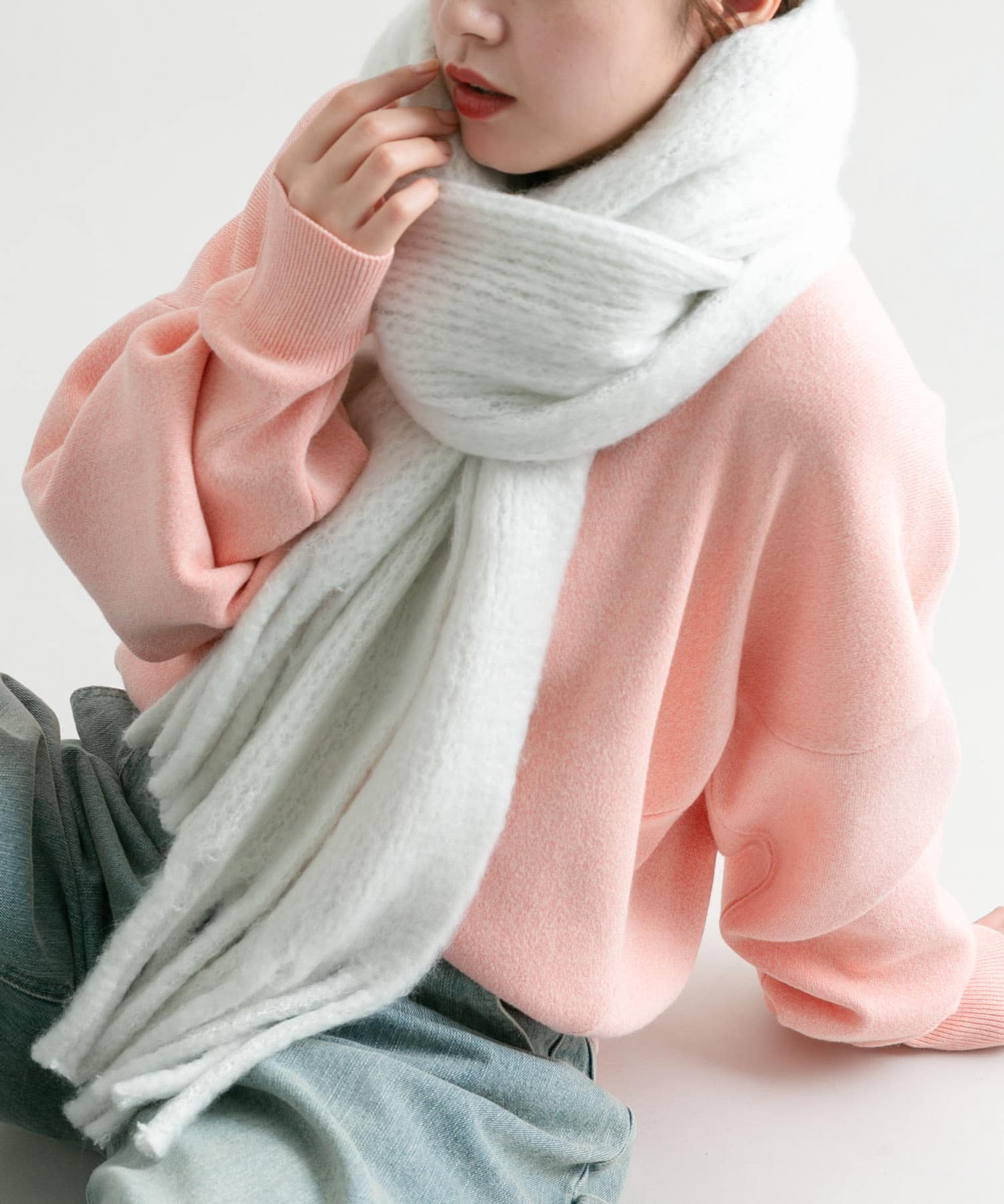 ビッグフリンジマフラー IVORY one