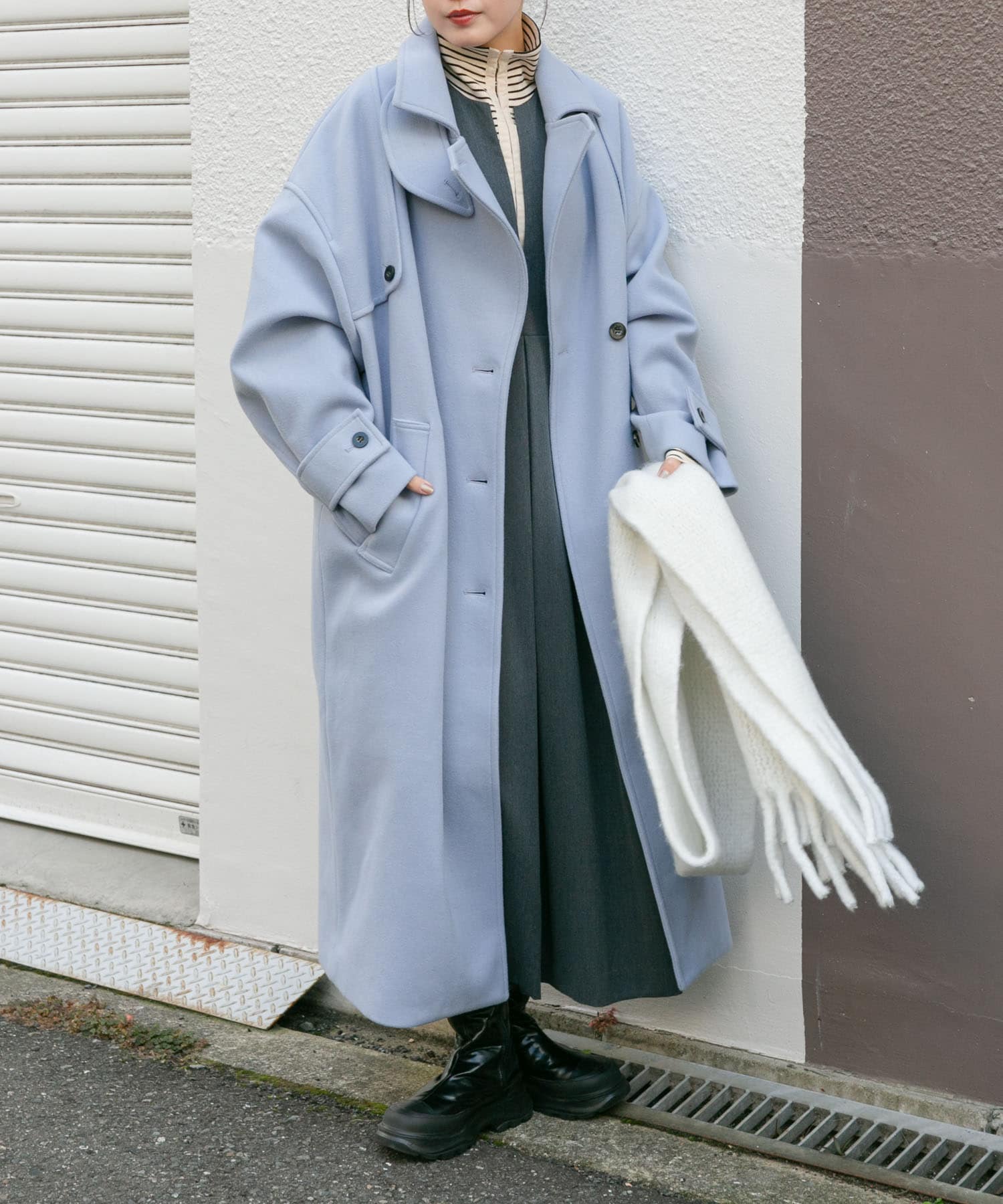 ビッグフリンジマフラー IVORY one