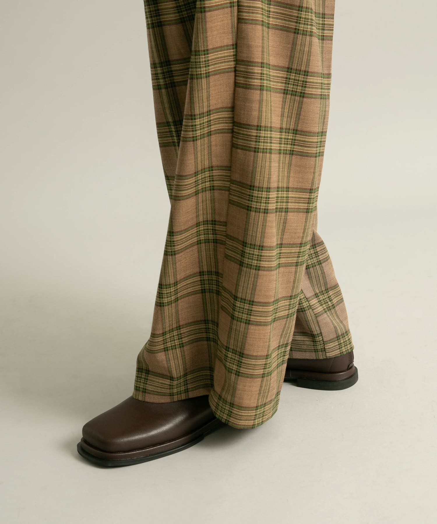 スクエアトゥフラットブーツ D.BROWN 36