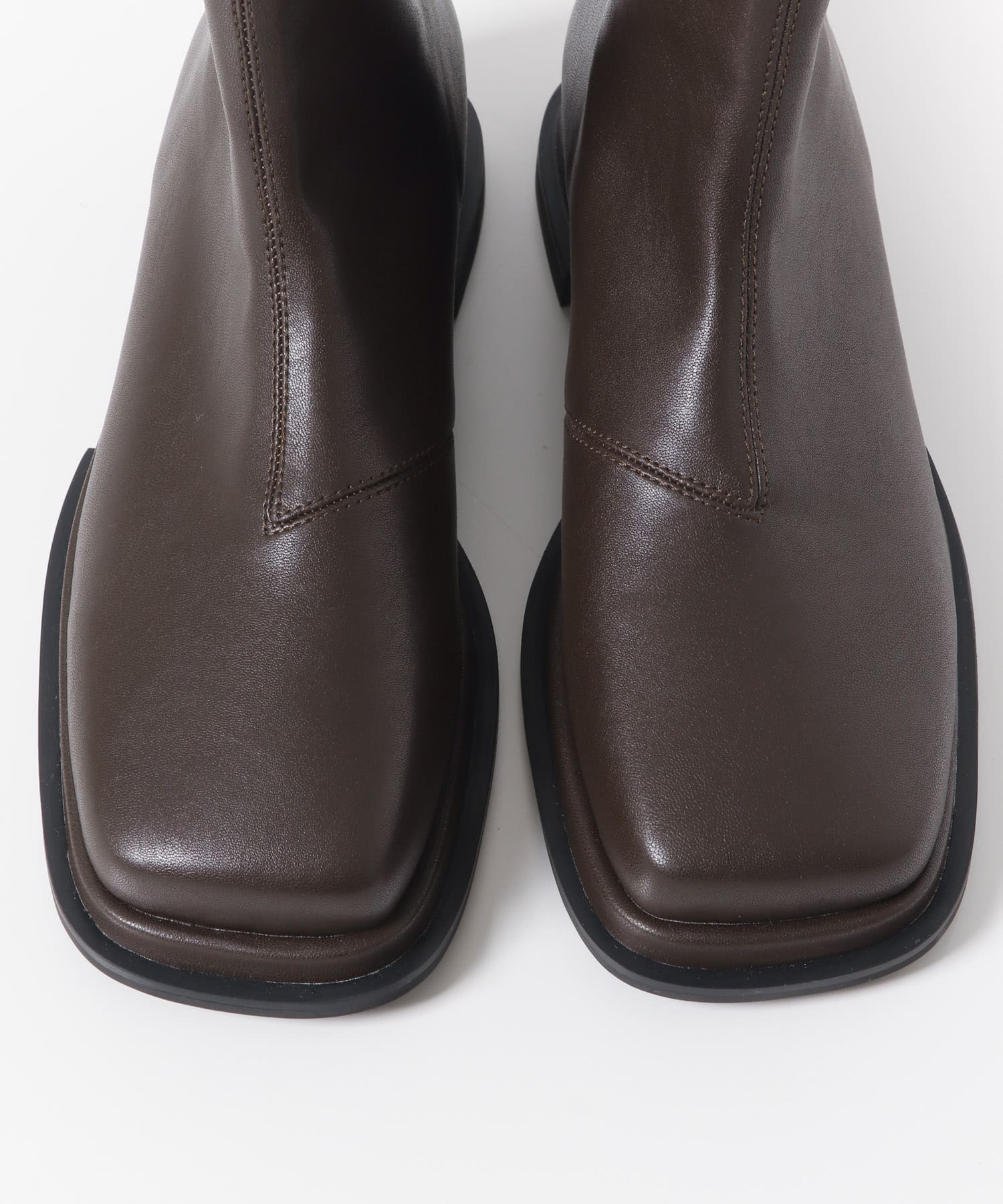 スクエアトゥフラットブーツ D.BROWN 36