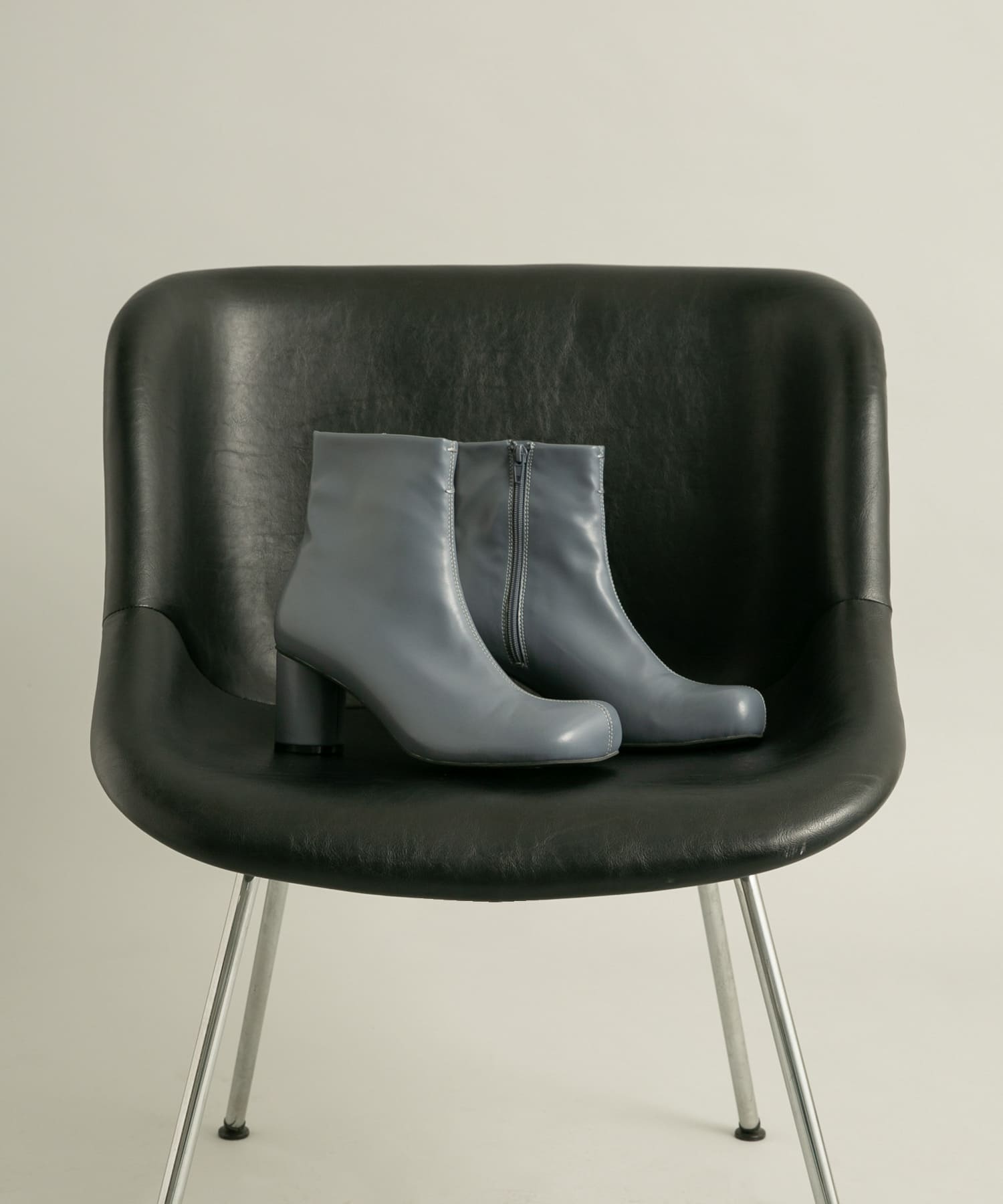 ステッチデザインラウンドトゥブーツ BLUE GRAY 36