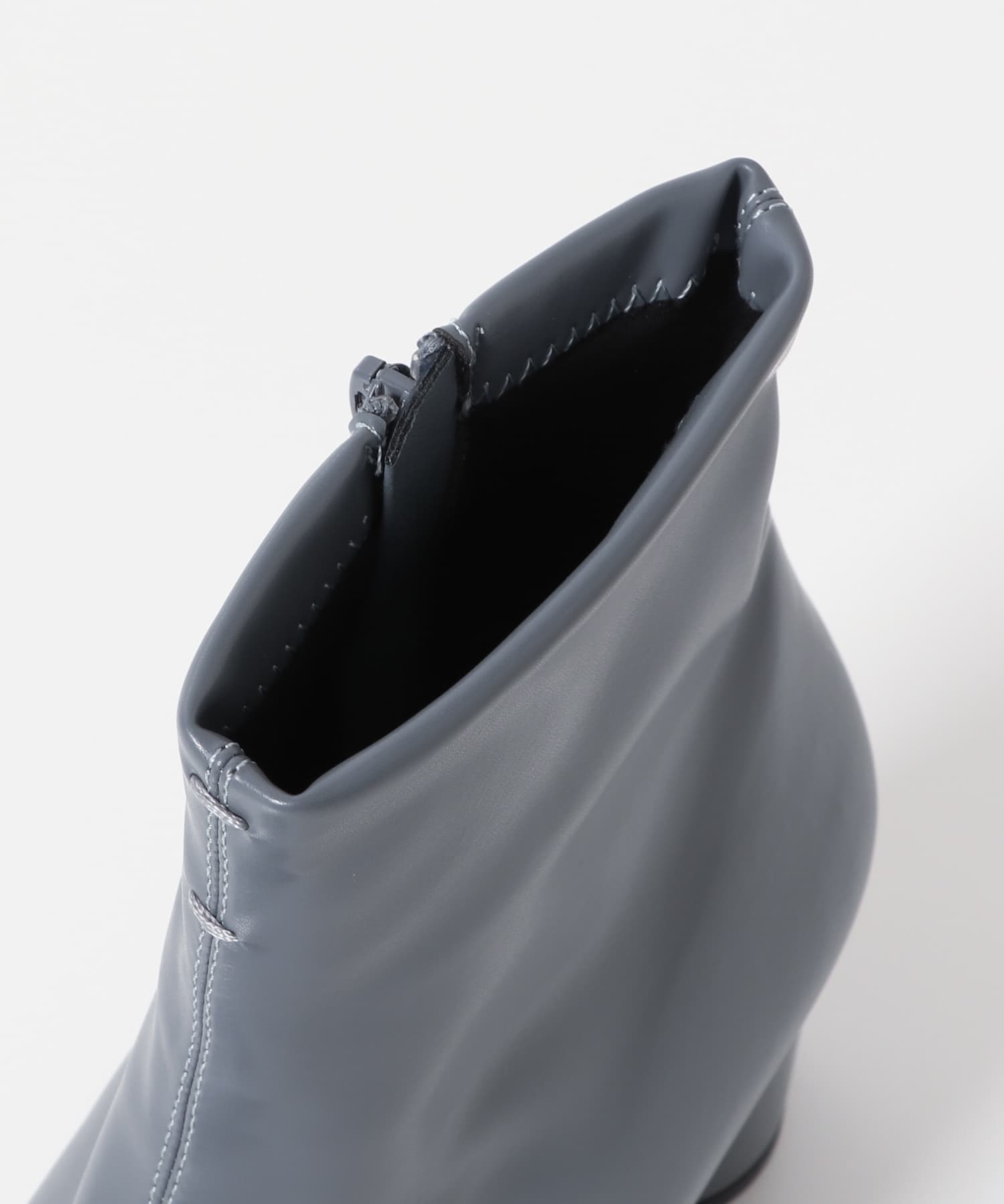 BLUE GRAY