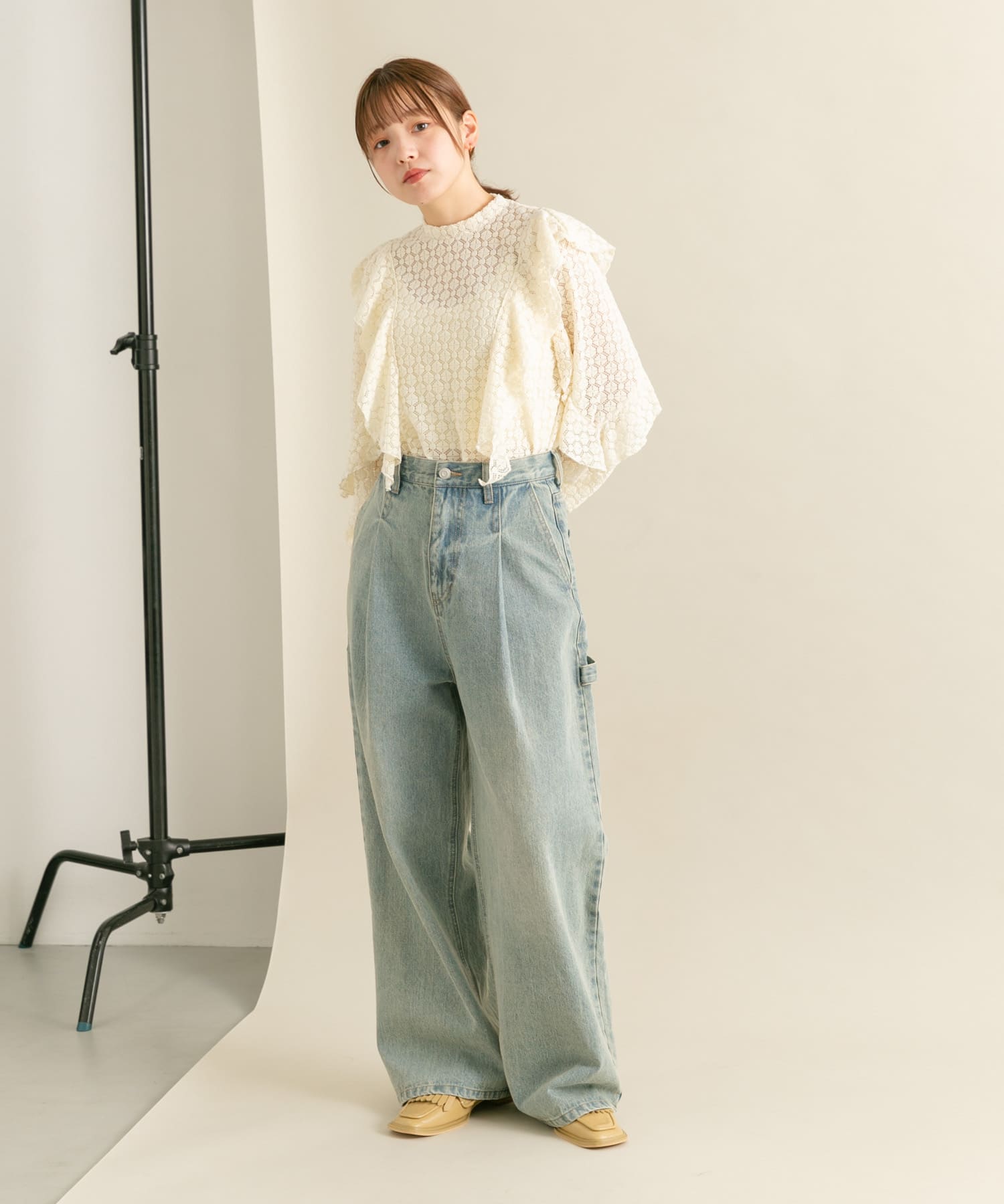 アシンメトリートゥタッセルローファー BEIGE 36