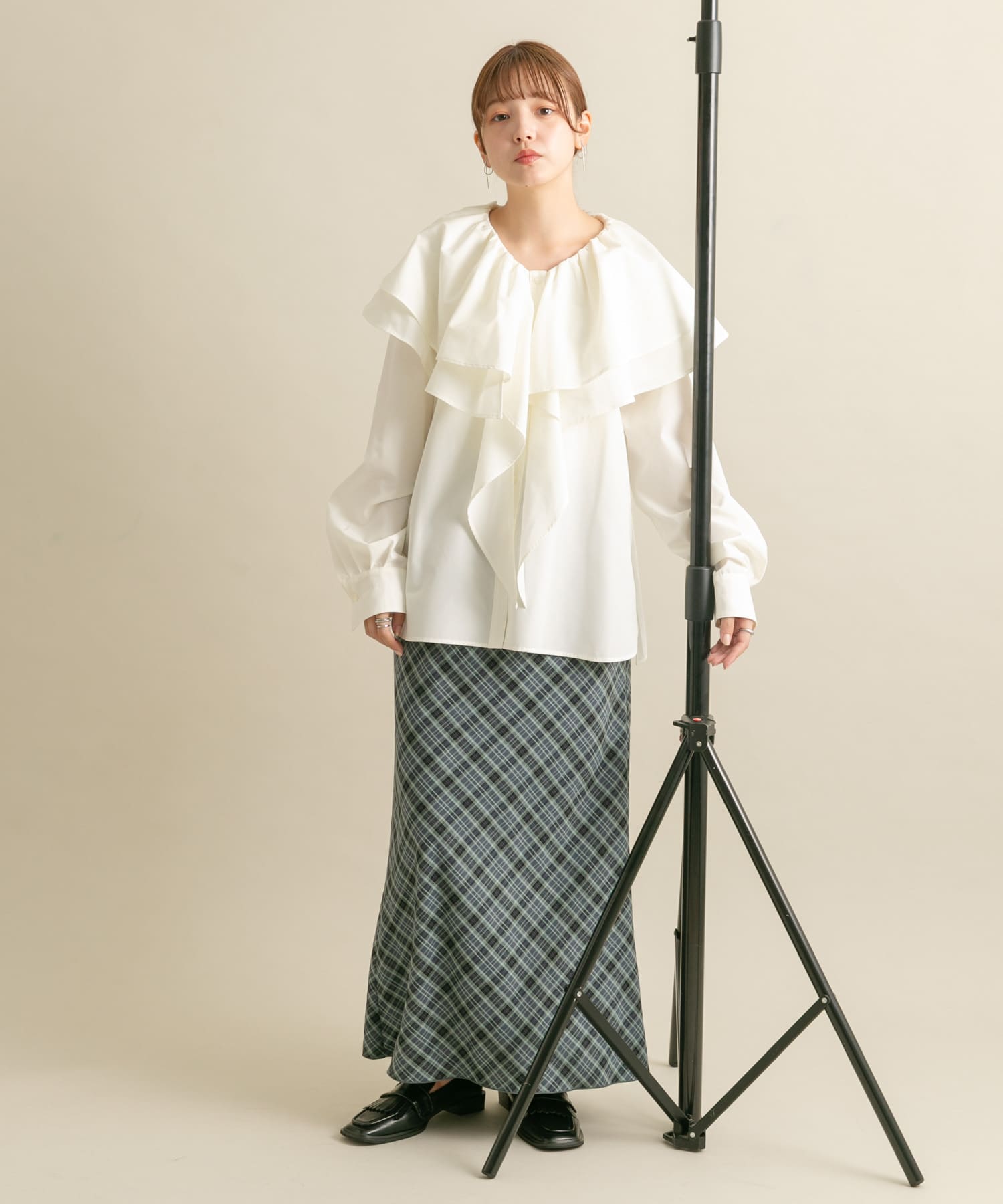 アシンメトリートゥタッセルローファー BLACK 36