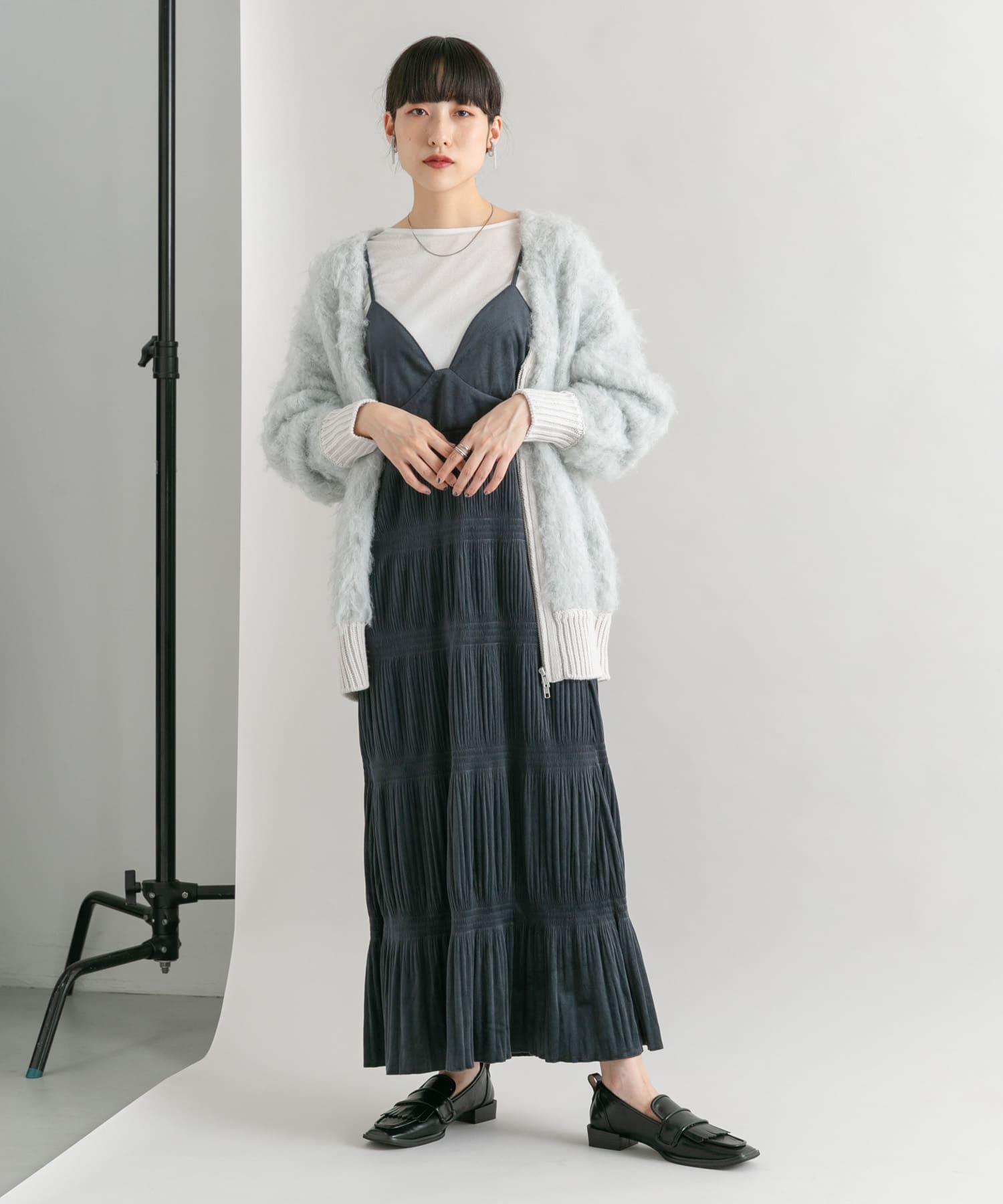 アシンメトリートゥタッセルローファー BLACK 36