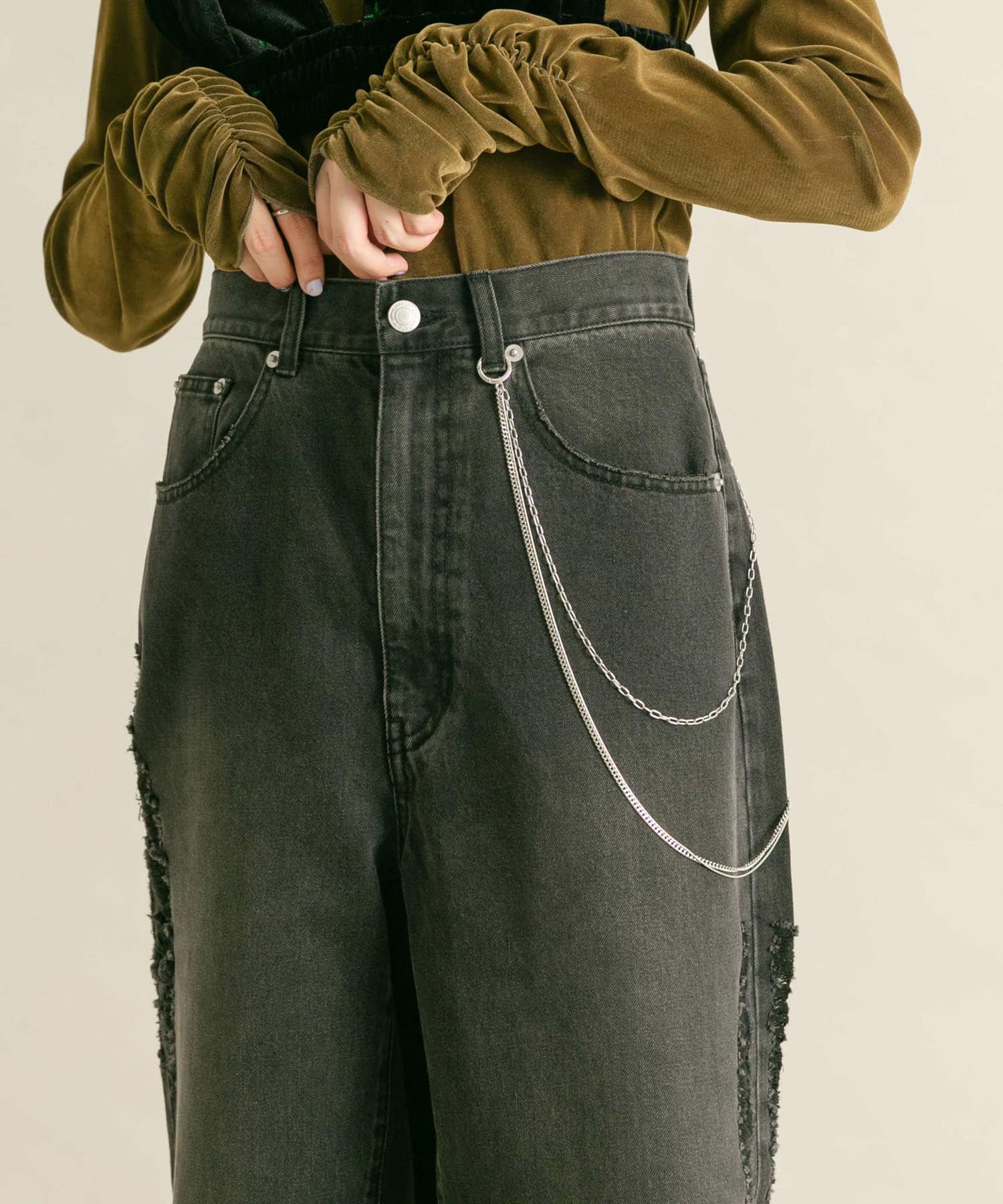 マルチチェーンブローチ SILVER one