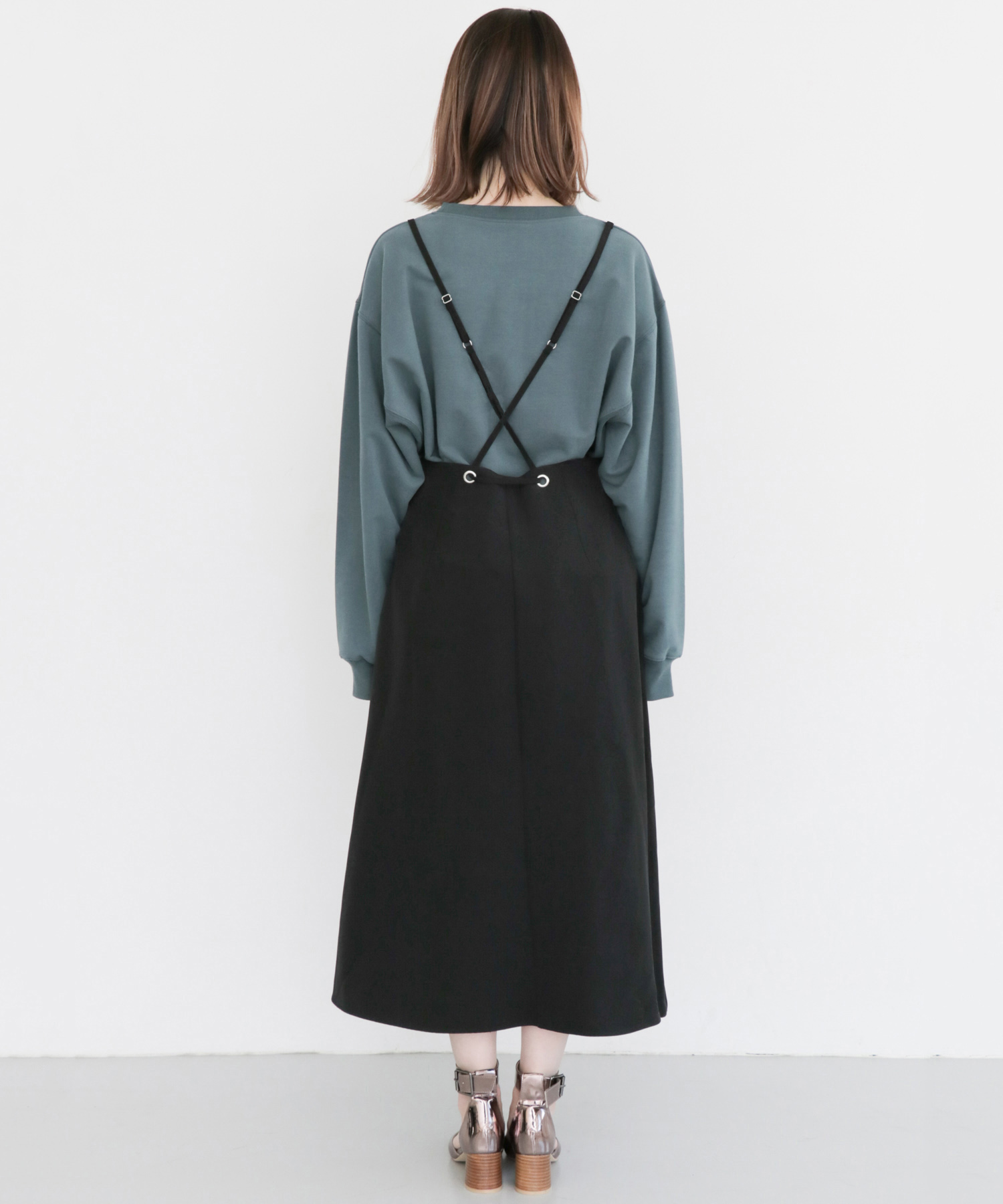 サスペンダーフレアスカート∴ BLACK one