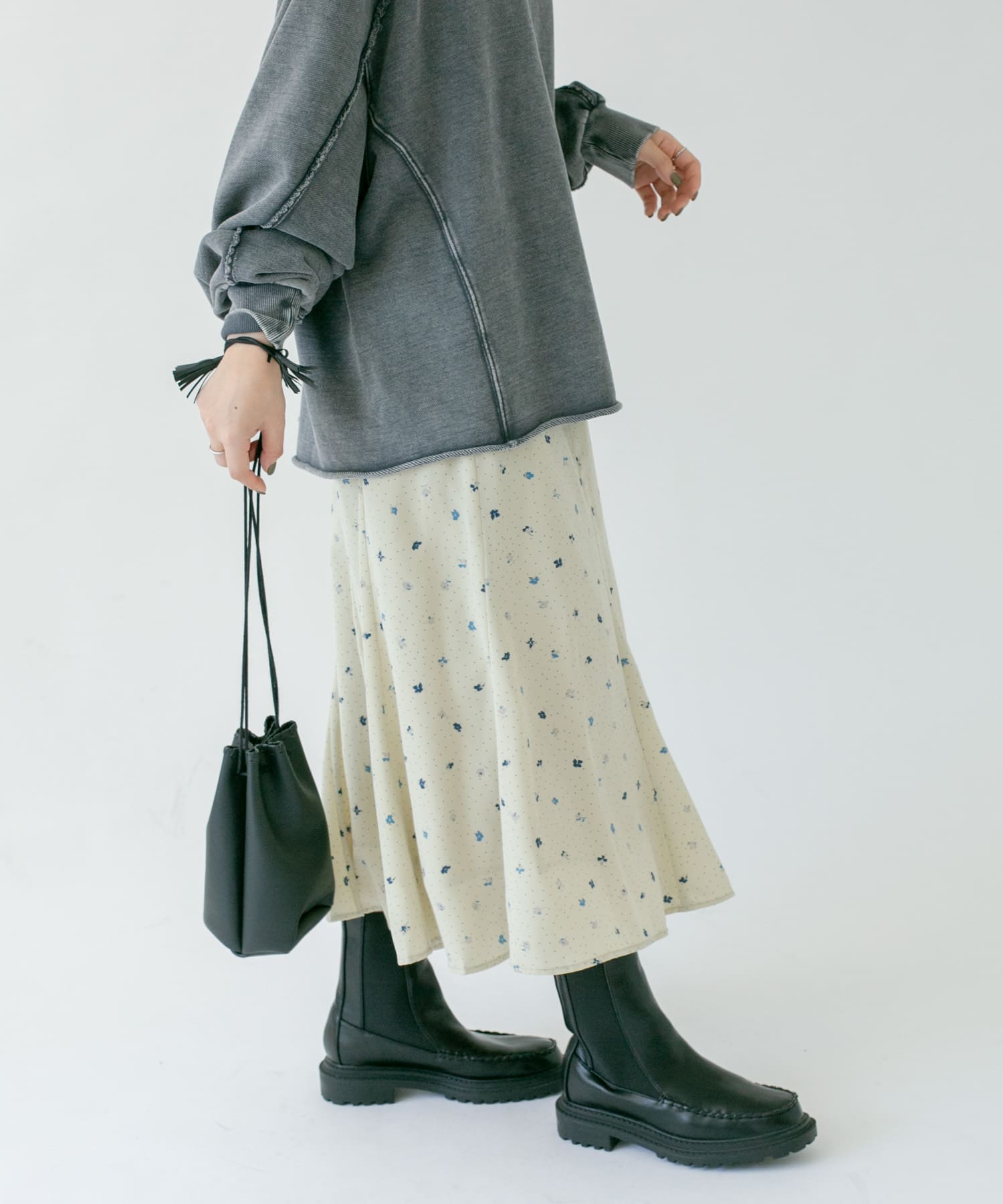 ドット×フラワーマーメイドスカート BEIGE one