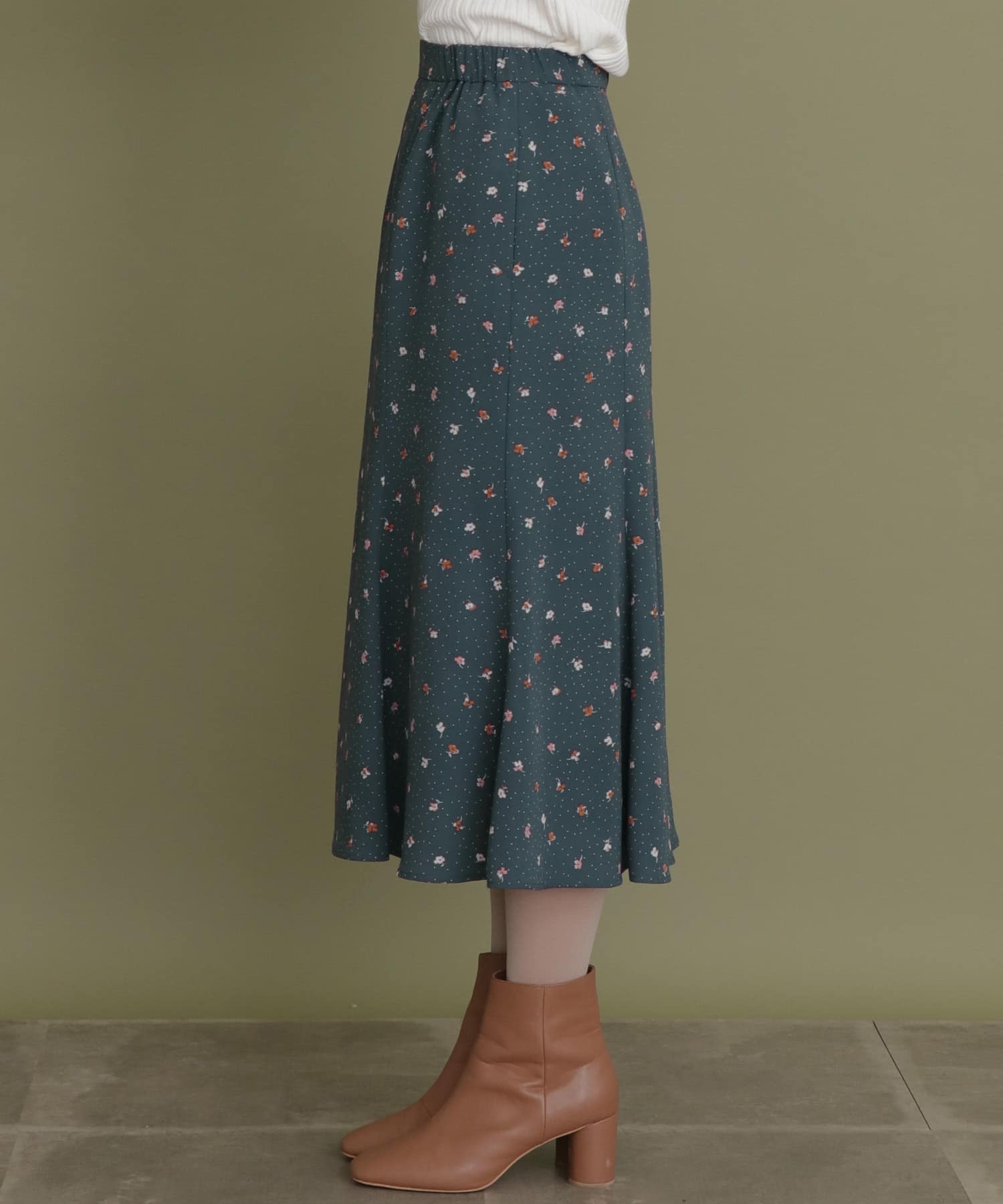 ドット×フラワーマーメイドスカート NAVY one