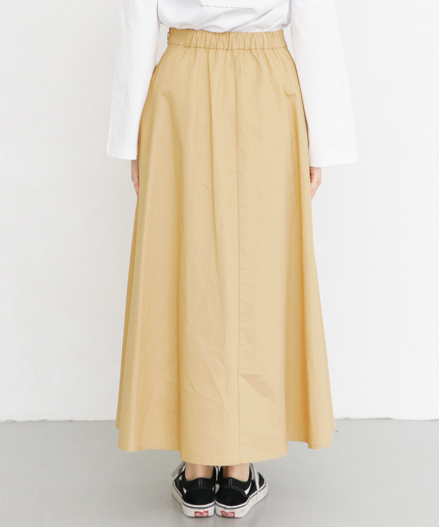 サイドタックボタンフレアスカート BEIGE one