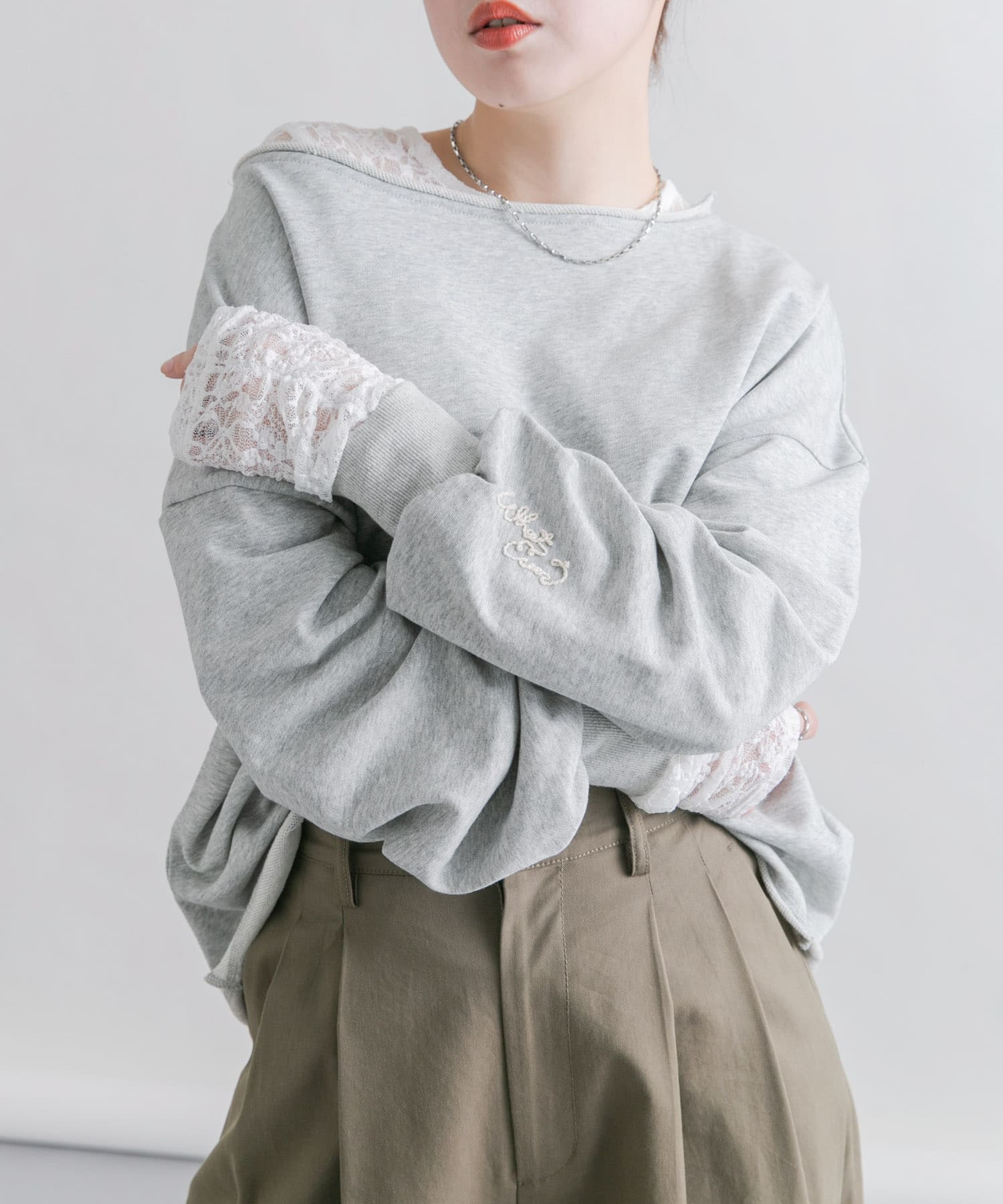 TOP GRAY
