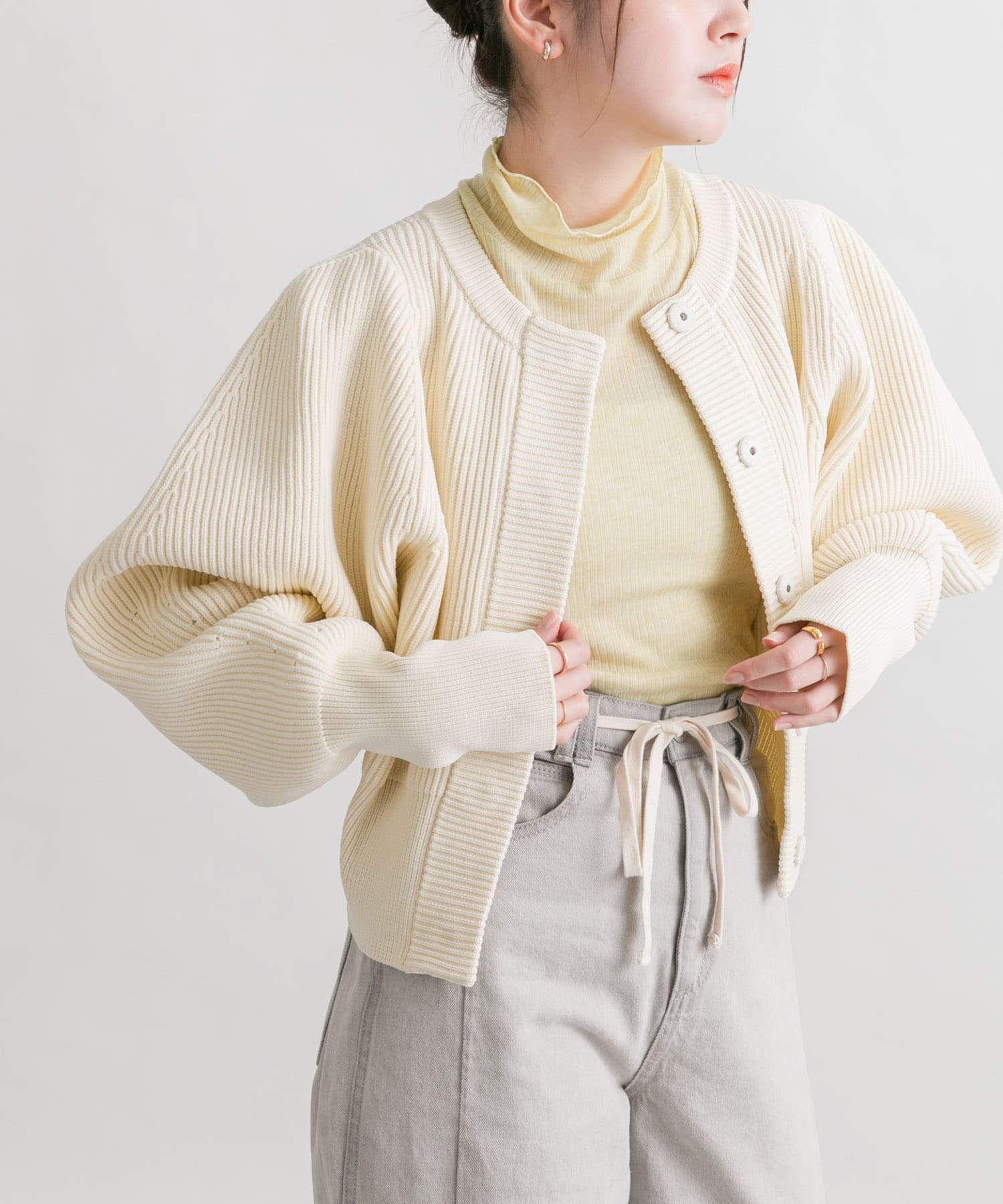 フォルムニットカーディガン