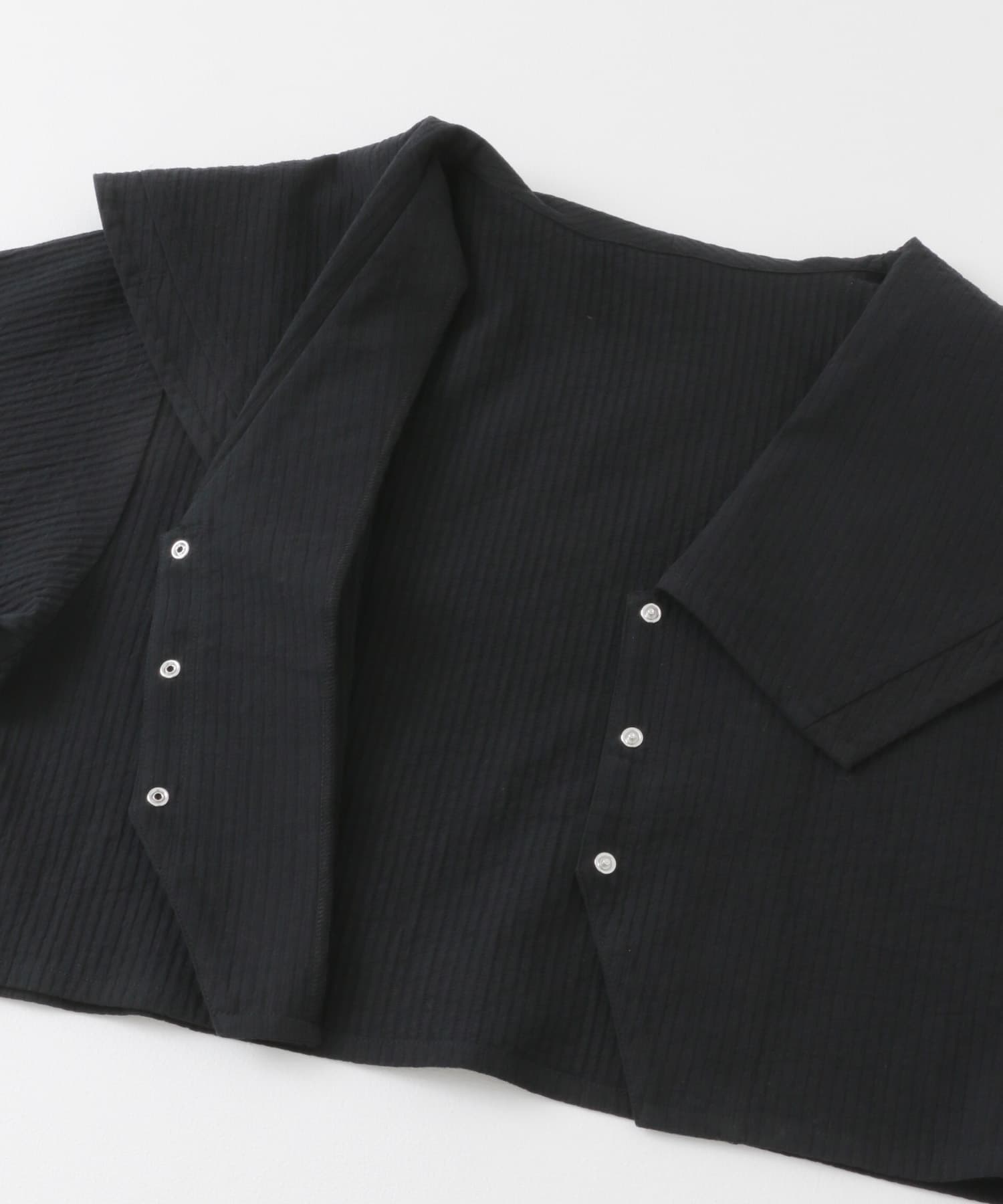 ワイドカラークロップドブラウス BLACK one