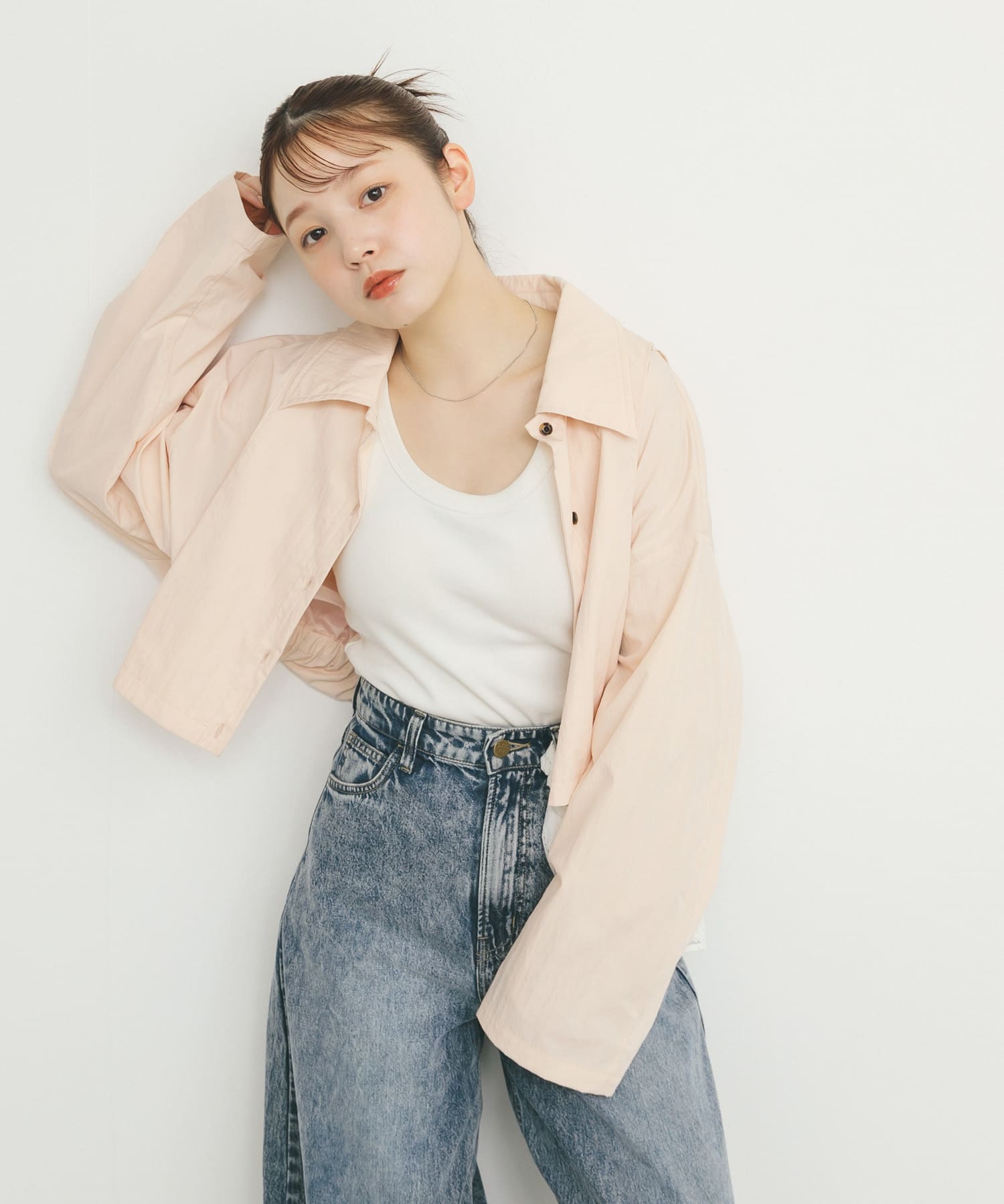 バックギャザークロップドシャツ