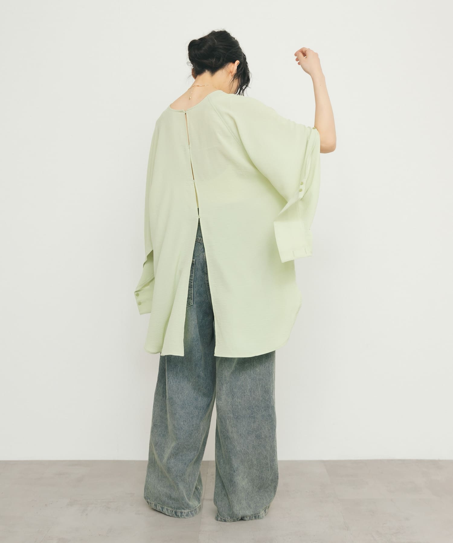 身長：160cm サイズ：one