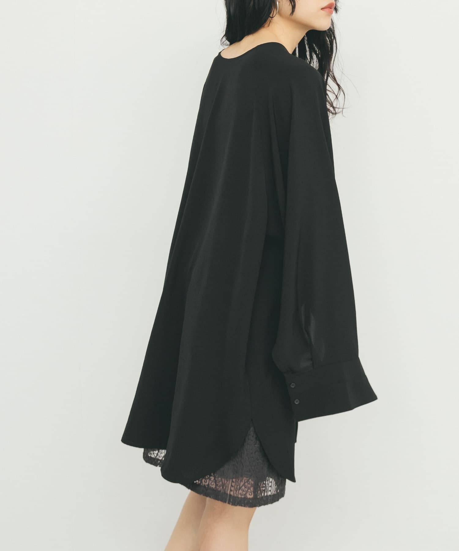 身長：160cm サイズ：one