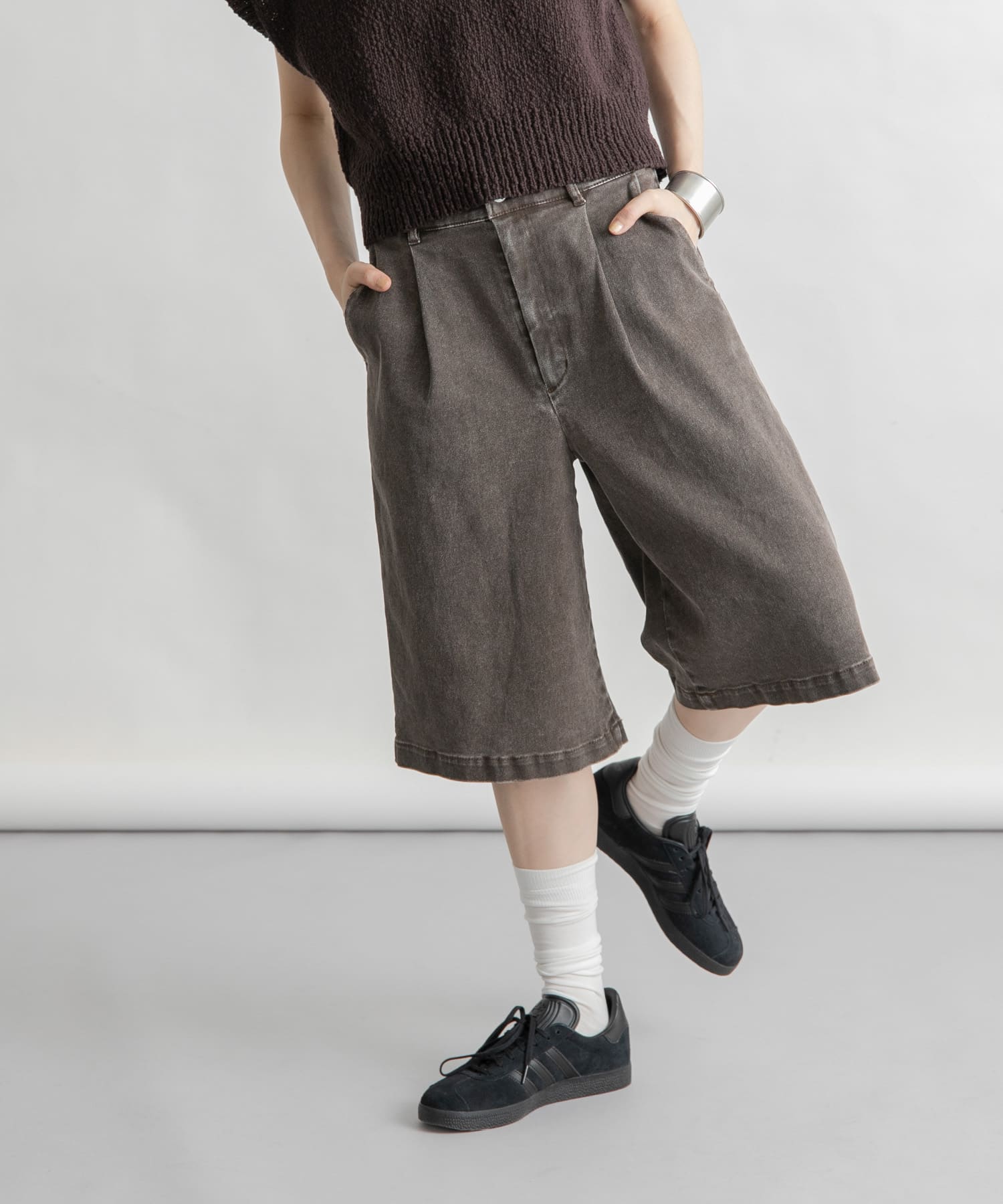 ウォッシュドハーフパンツ