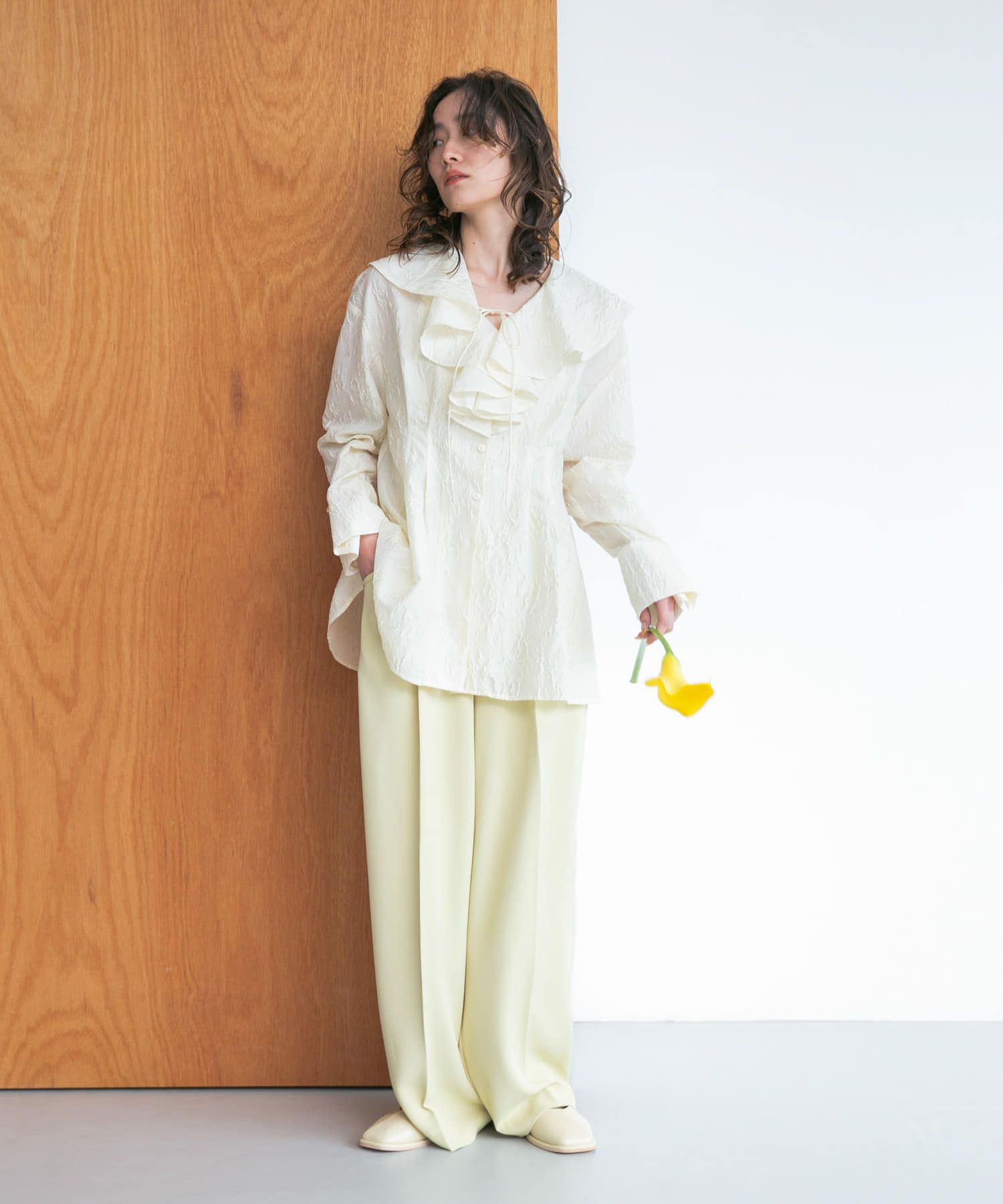 YELLOW BEG