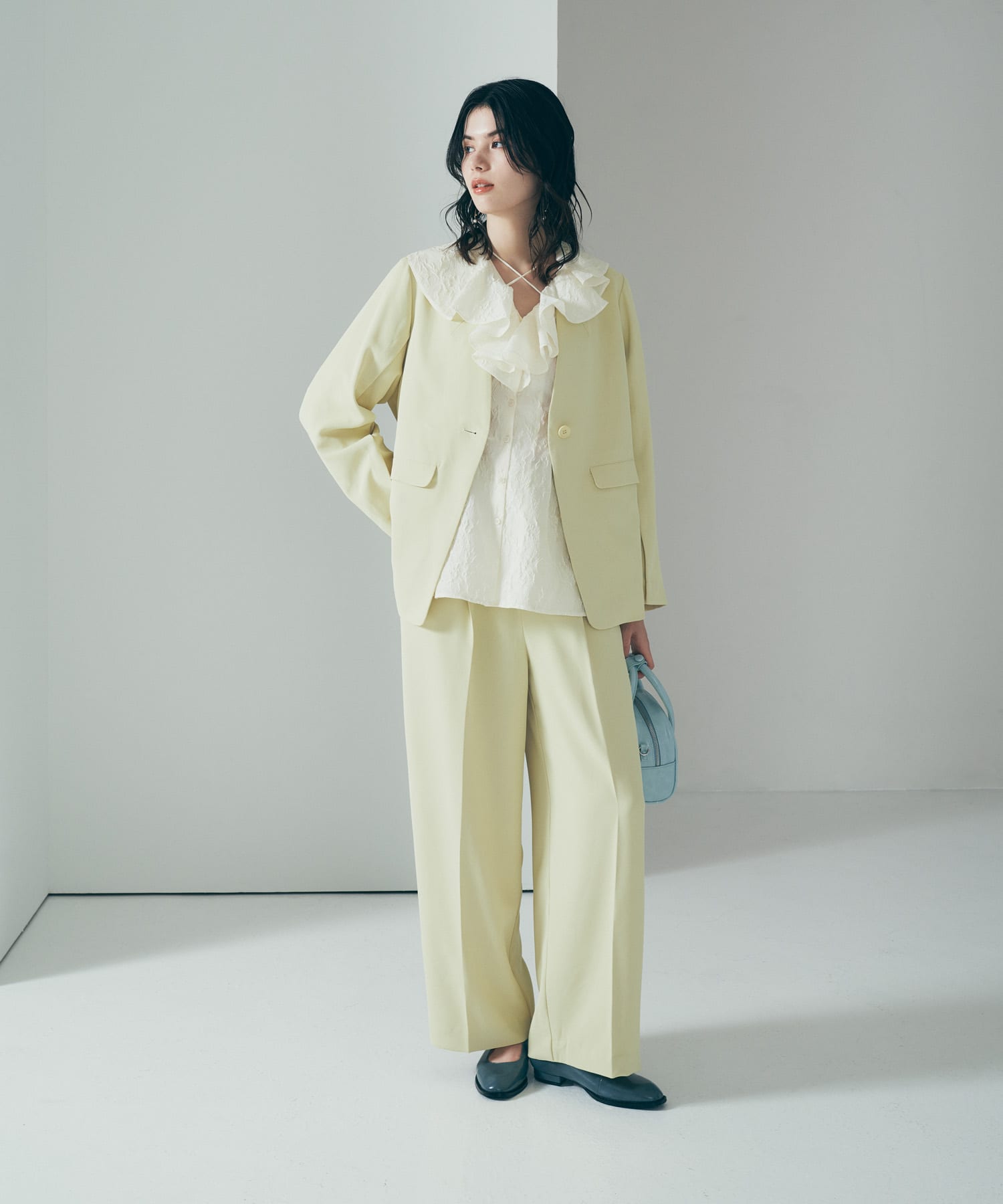 YELLOW BEG