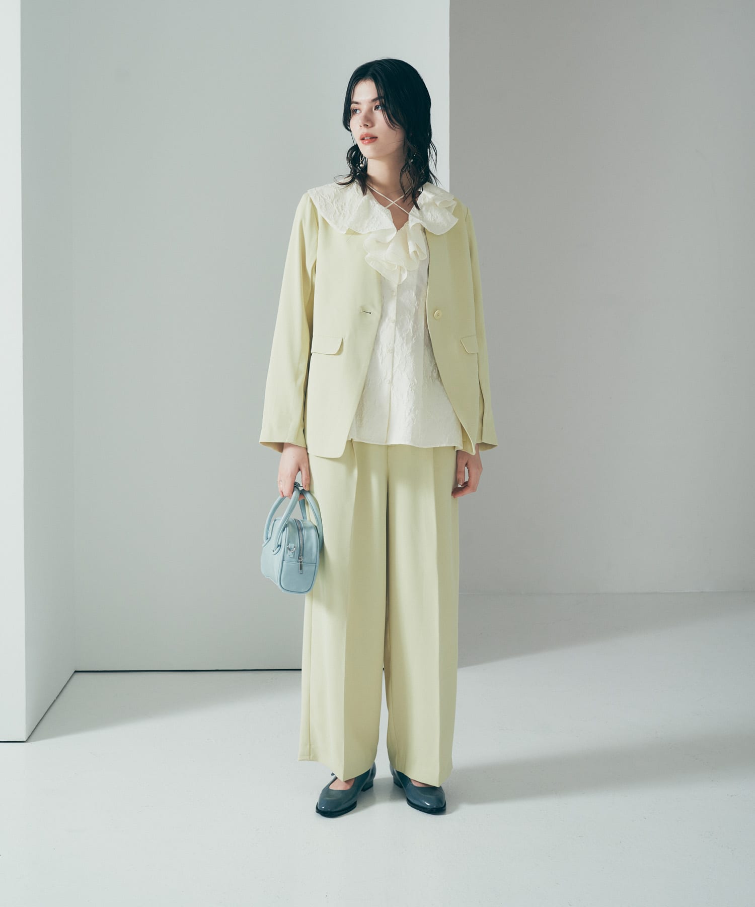 YELLOW BEG