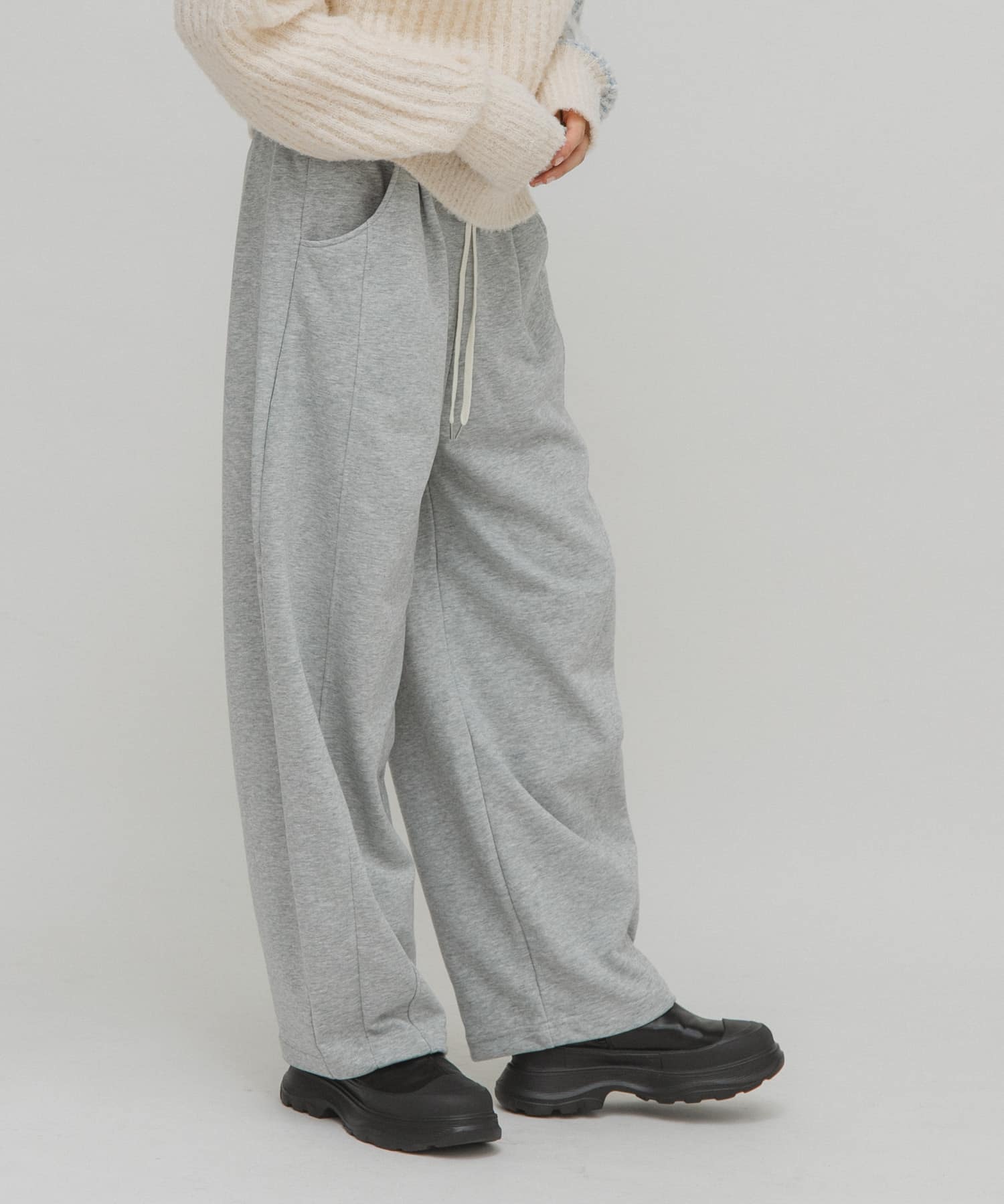TOP GRAY