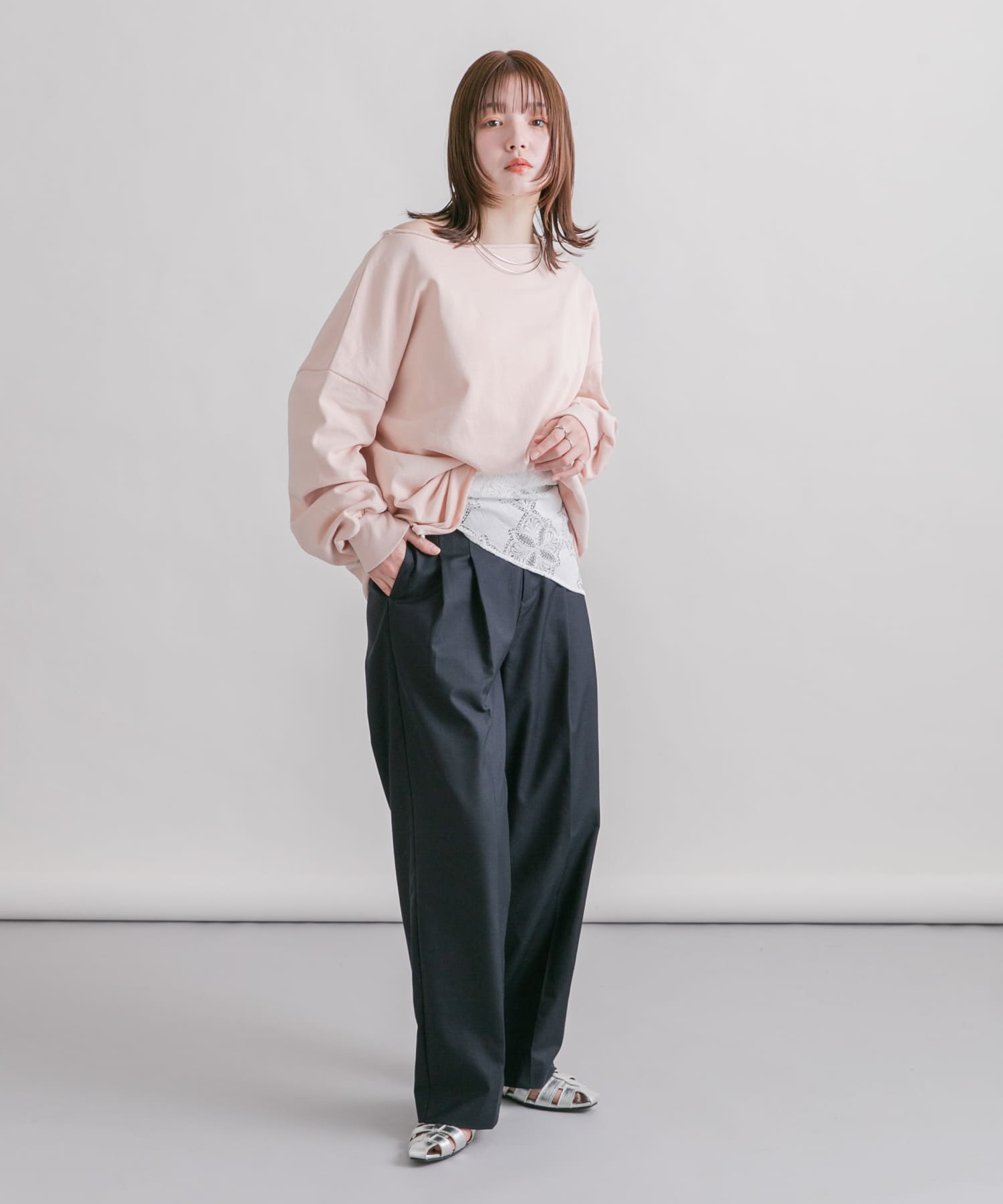 身長：160cm サイズ：36