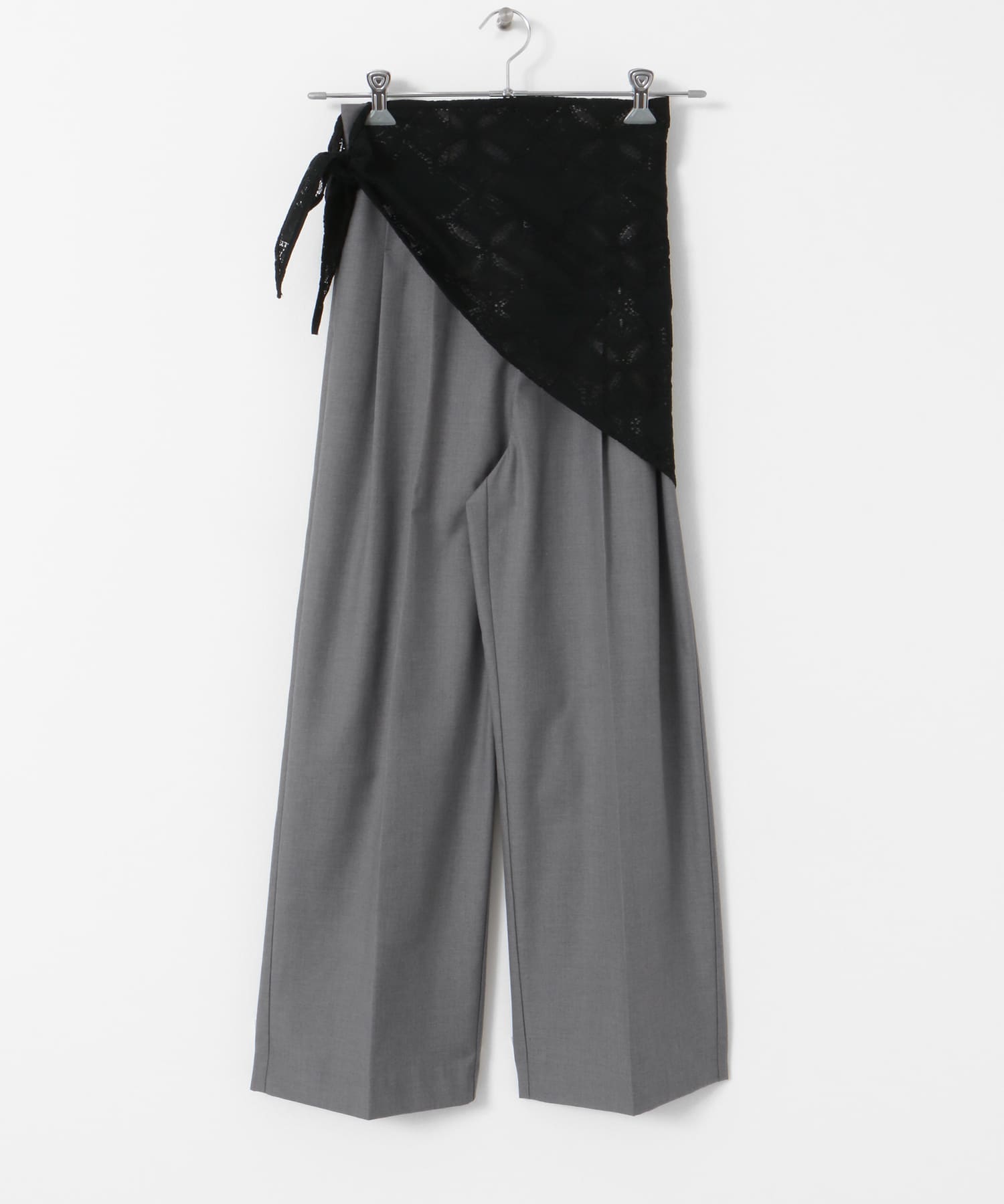 GRAY