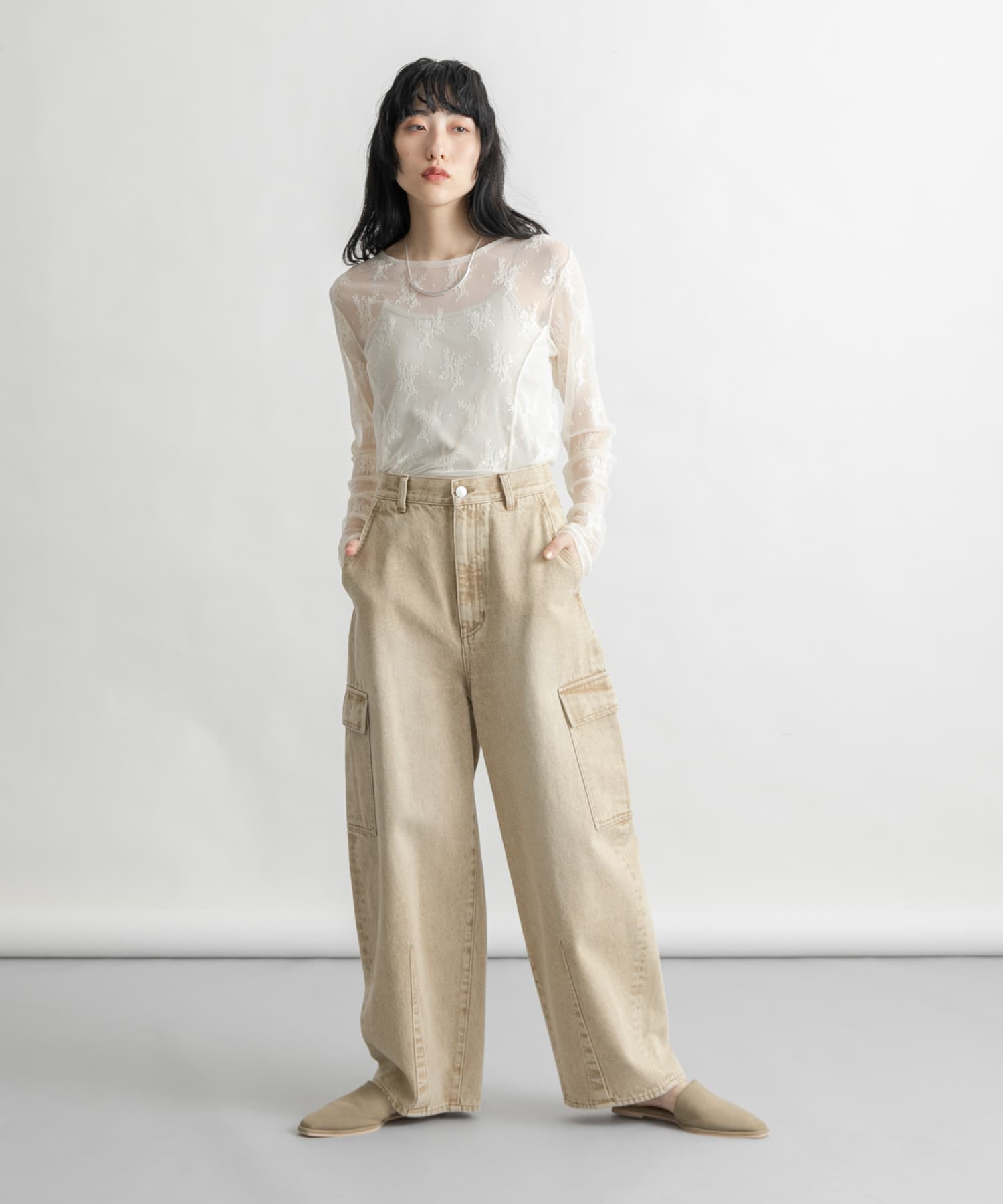 BEIGE