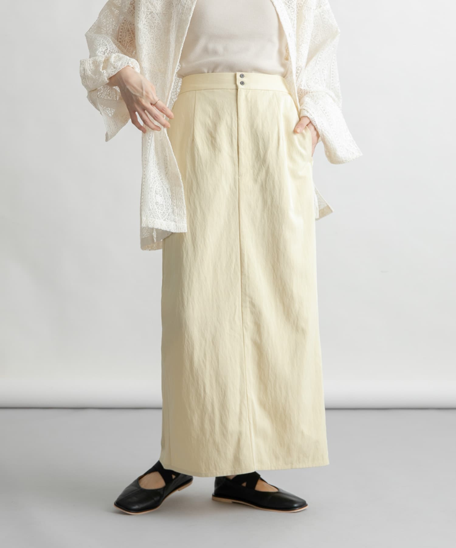 ダブルボタンIラインスカート