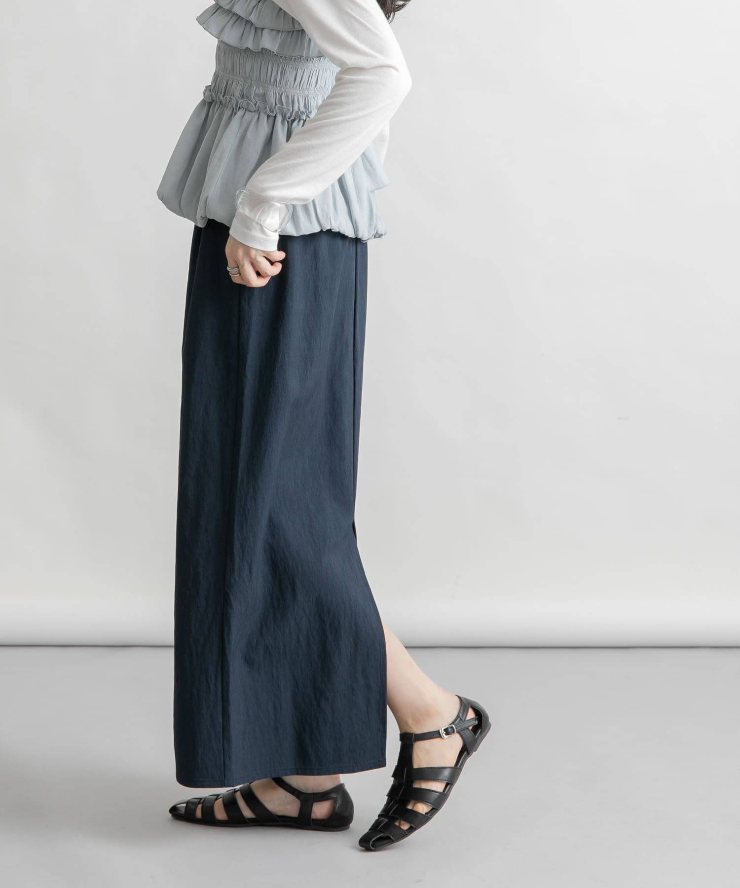 ダブルボタンIラインスカート