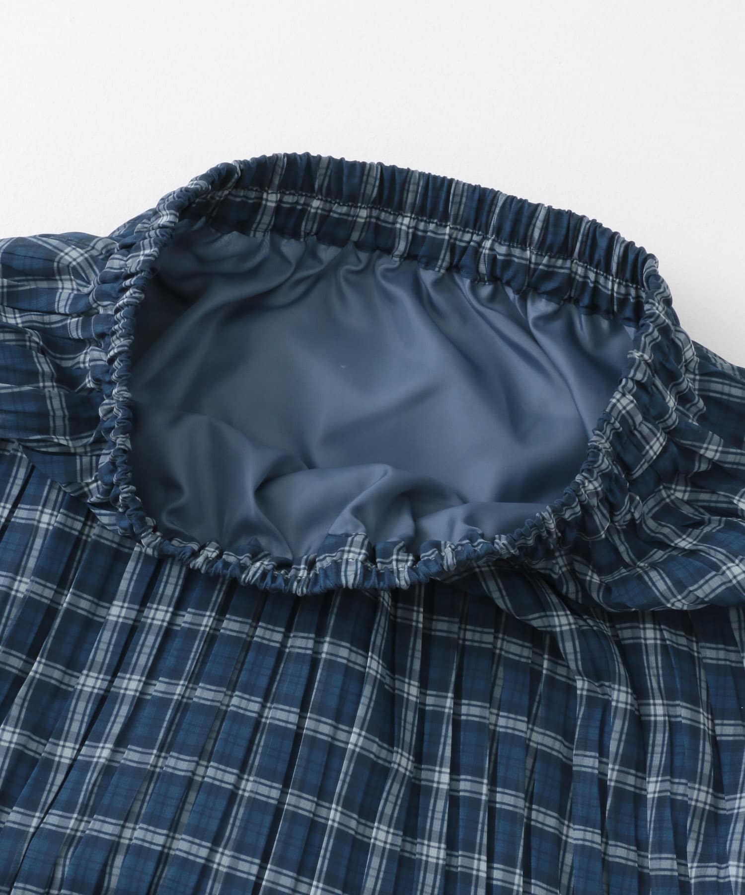 シアーチェックプリーツスカート NAVY one