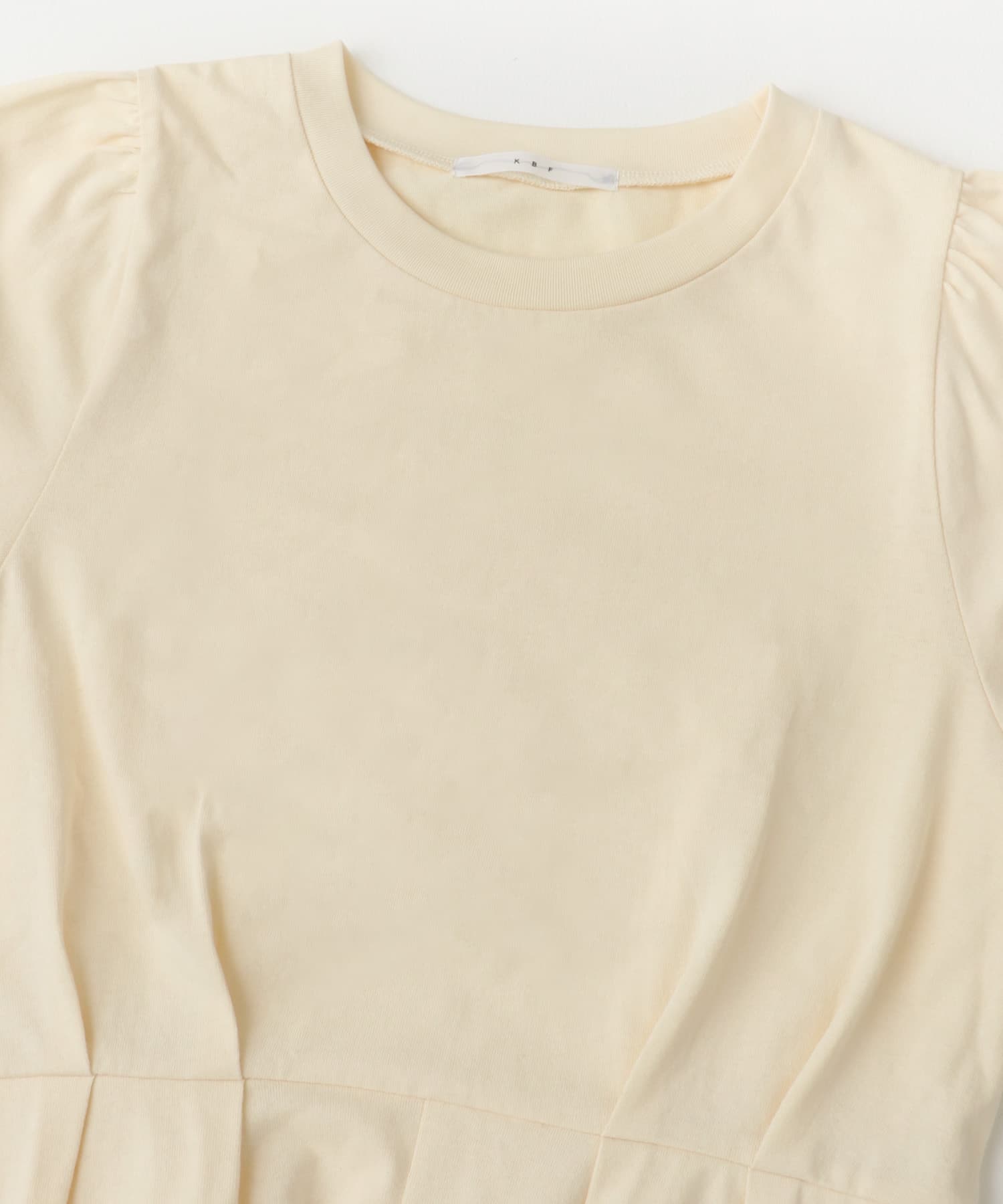 ボリュームカットワンピース IVORY one