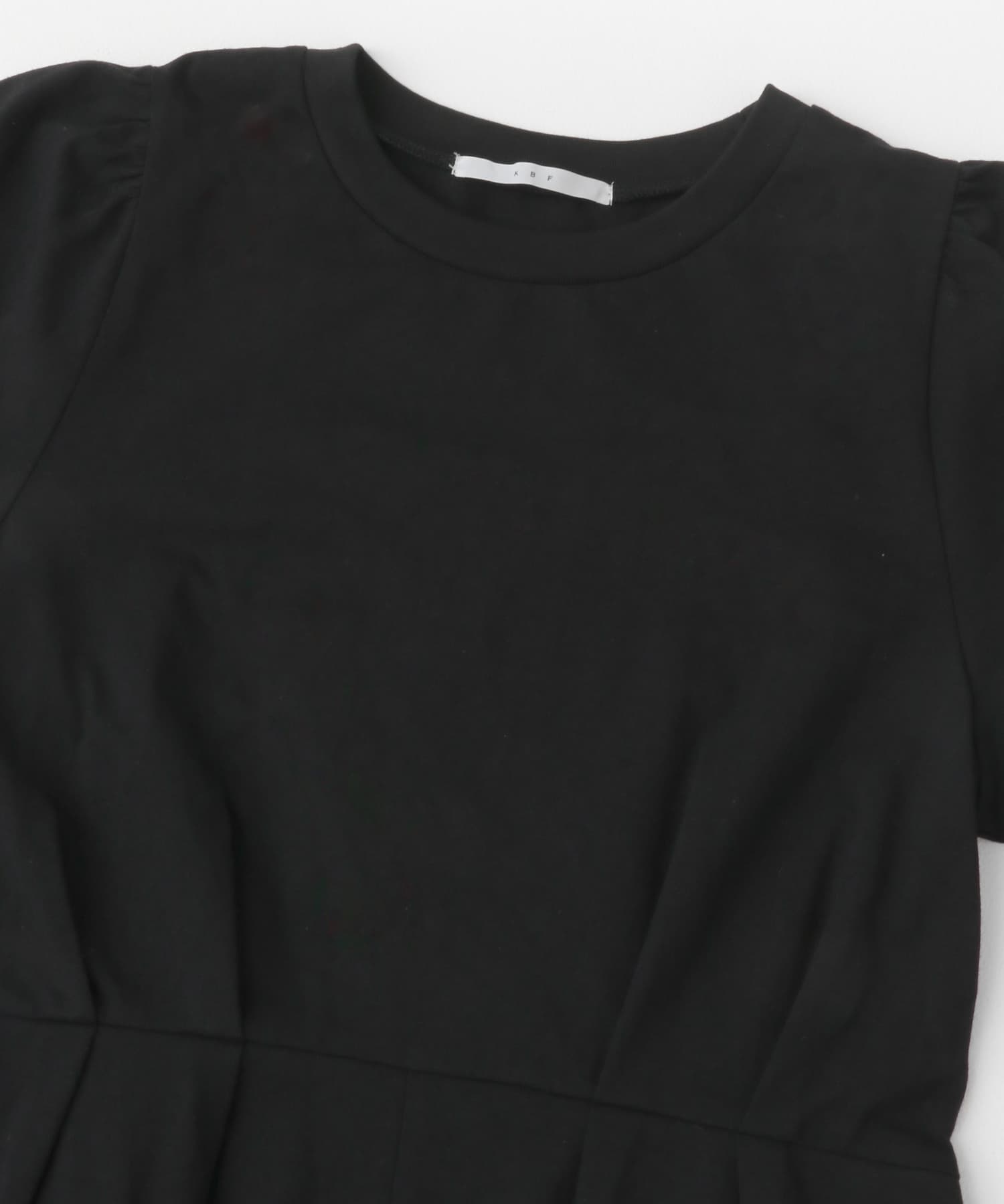 ボリュームカットワンピース BLACK one