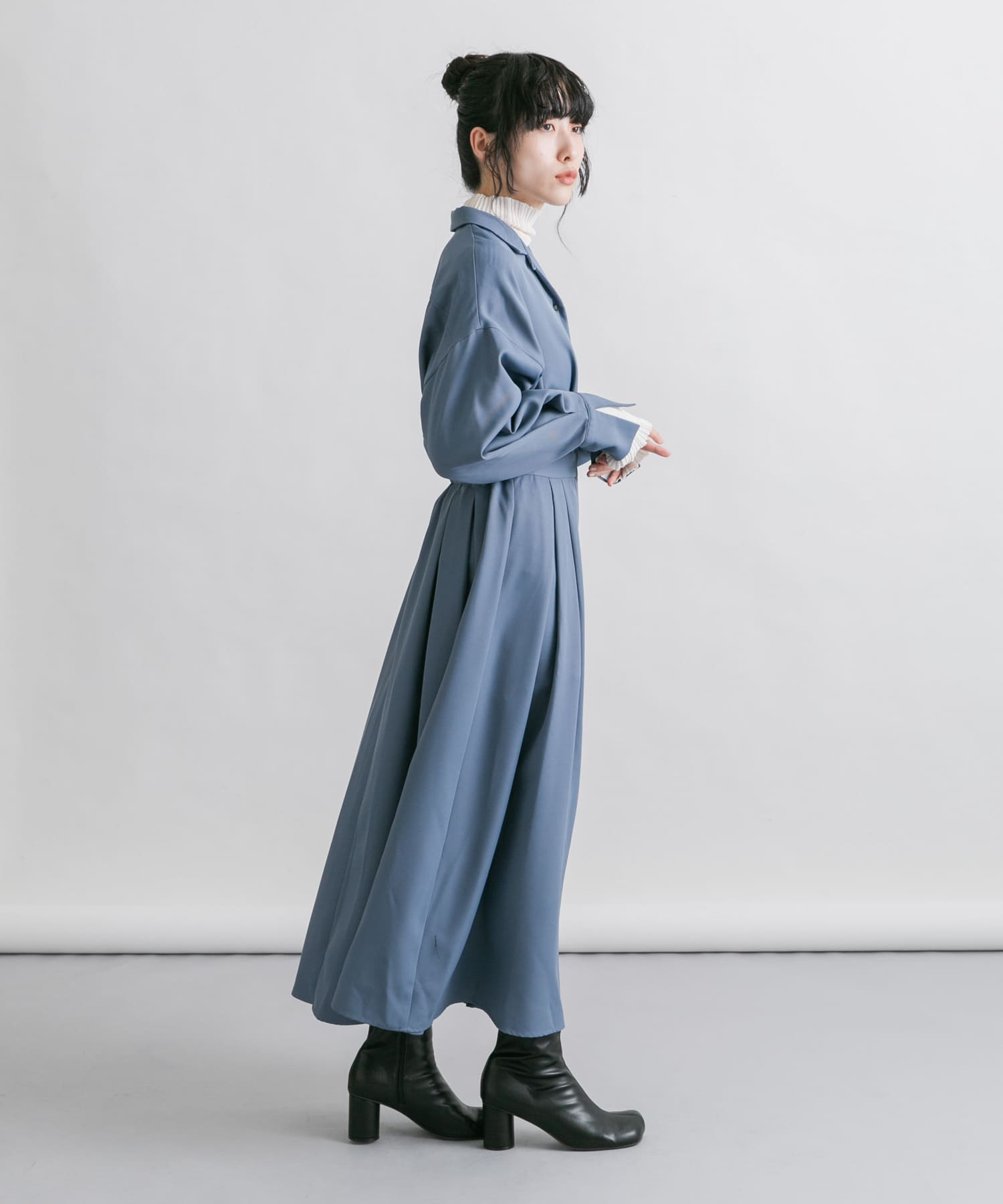 DUSTYBLUE