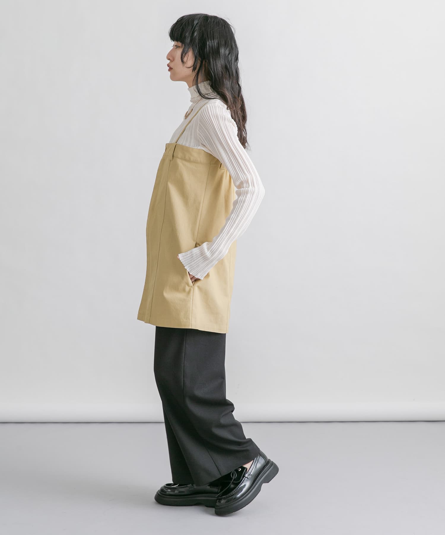 フロントZIPミニワンピース(one BEIGE): ワンピース｜URBAN RESEARCH