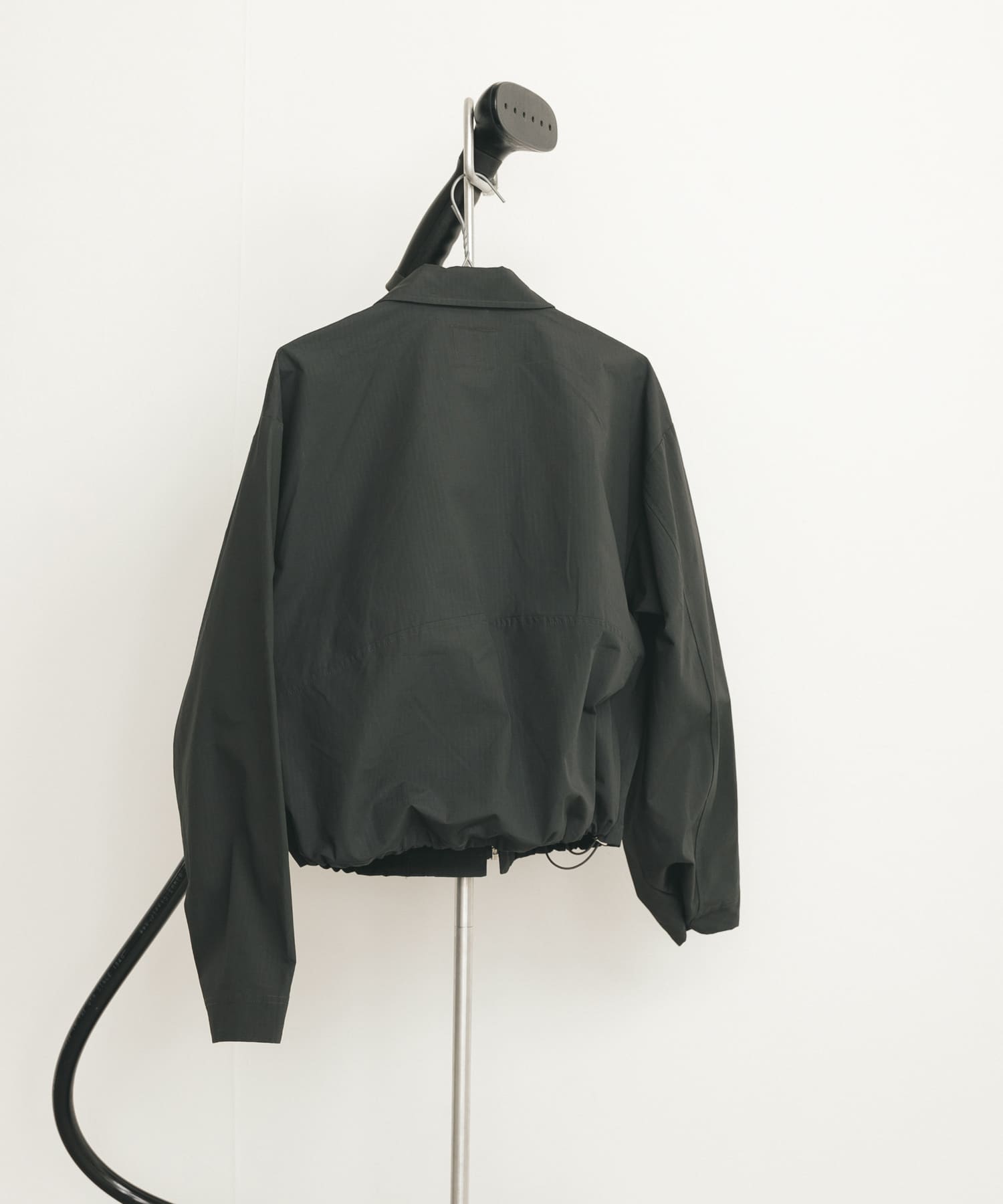 ダッドZIPブルゾン D.GRAY one