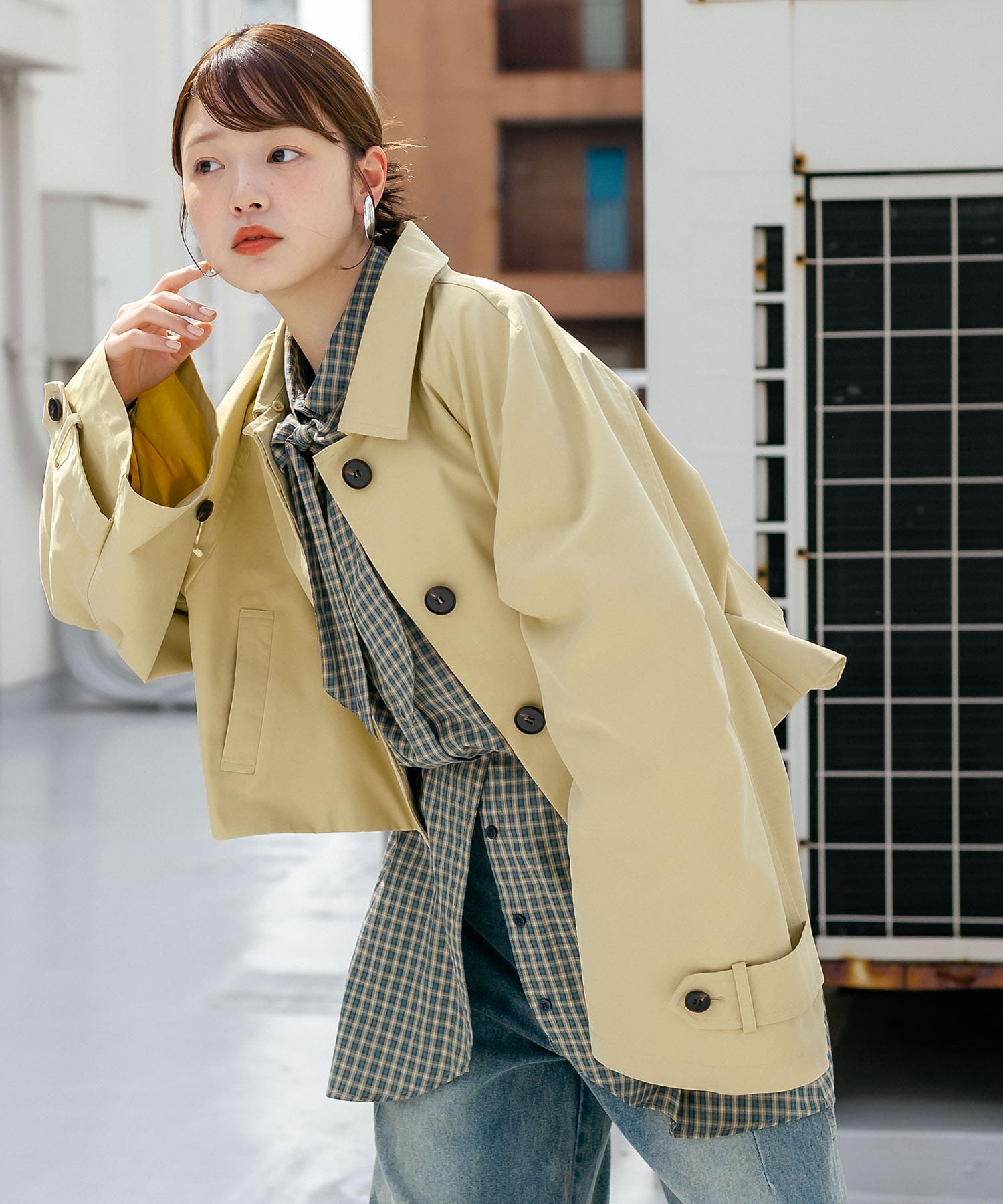BACKフレアショートジャケット(one YELLOW BEG): アウター｜URBAN