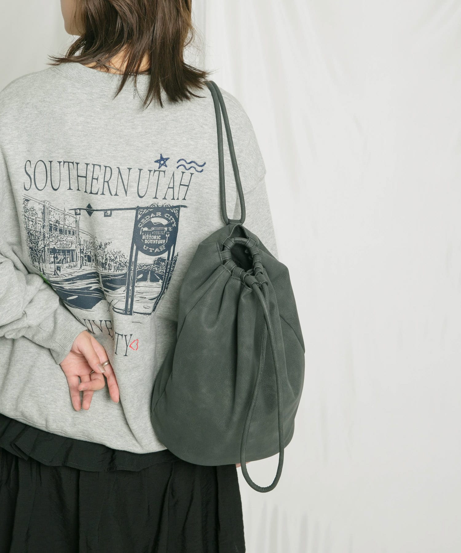 ワンショルダーボンサック CHARCOAL one