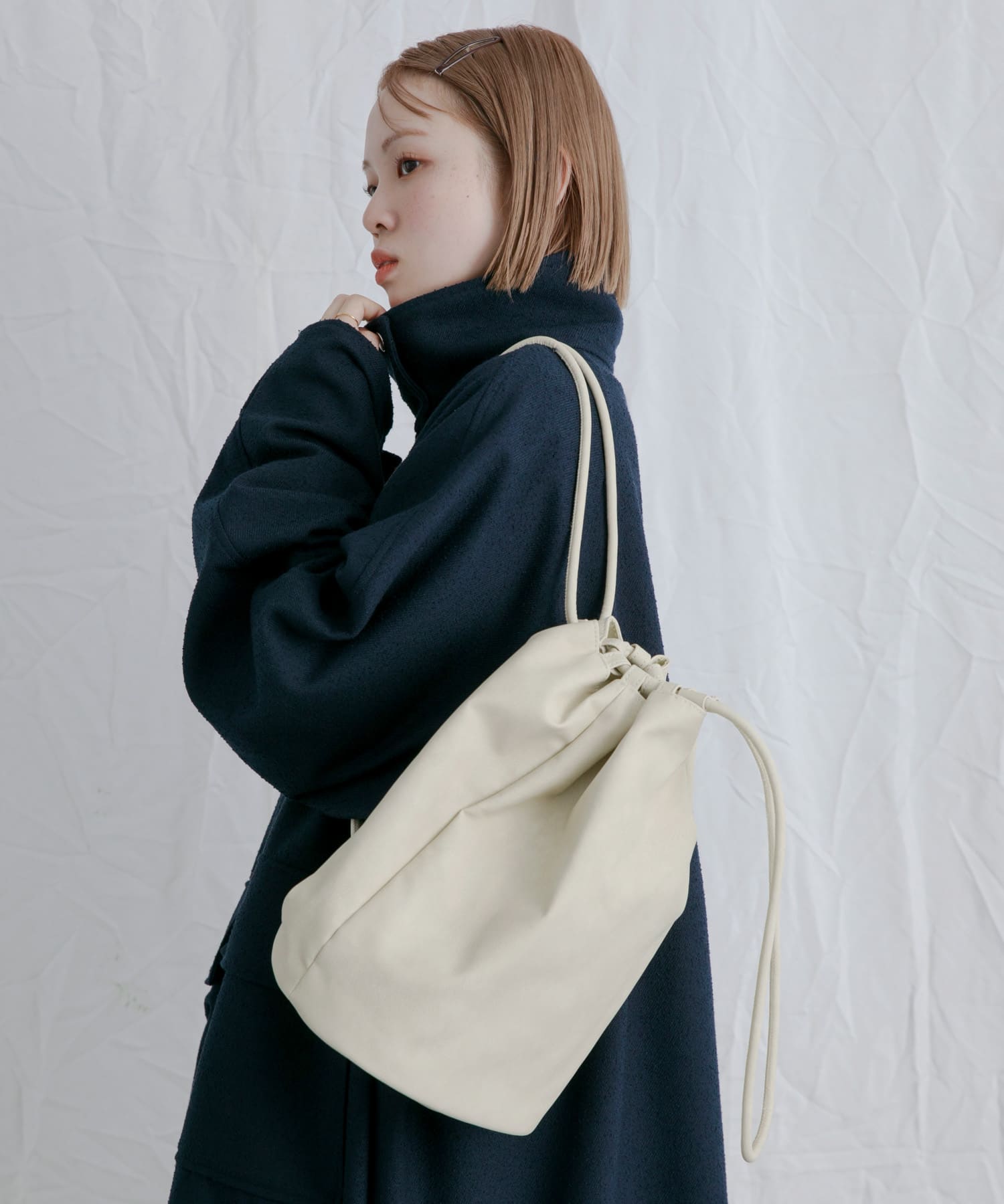 ワンショルダーボンサック IVORY one