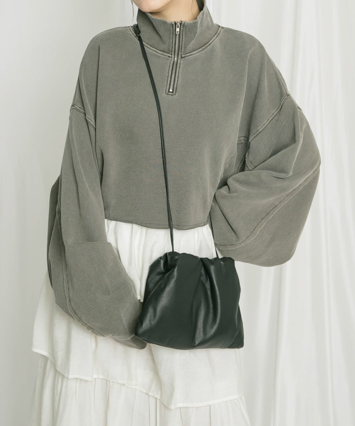 ボールチェーンギャザーBAG BLACK one