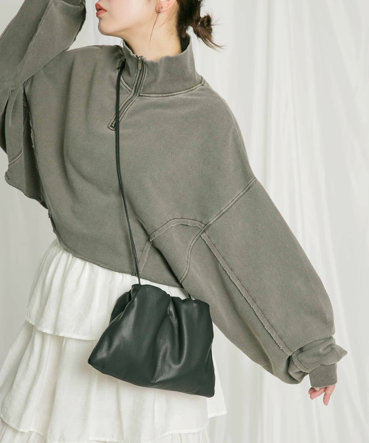 ボールチェーンギャザーBAG BLACK one