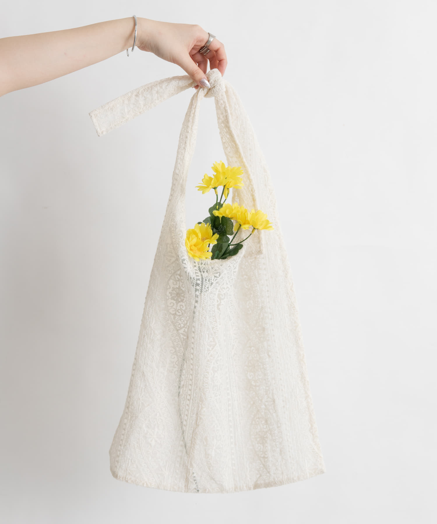 シアーエンブロイダリーBAG IVORY one
