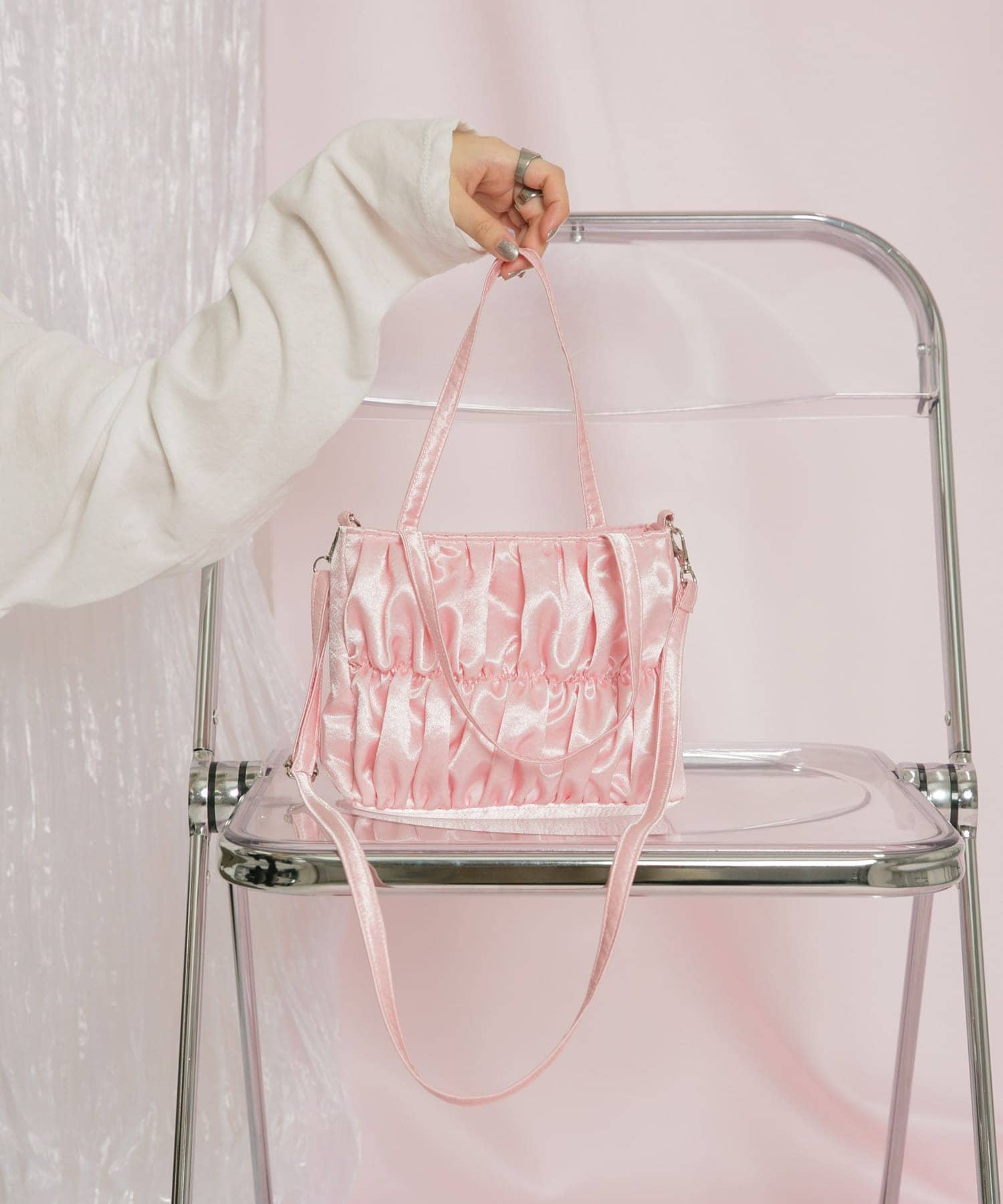 サテンギャザーハンドBAG PINK one