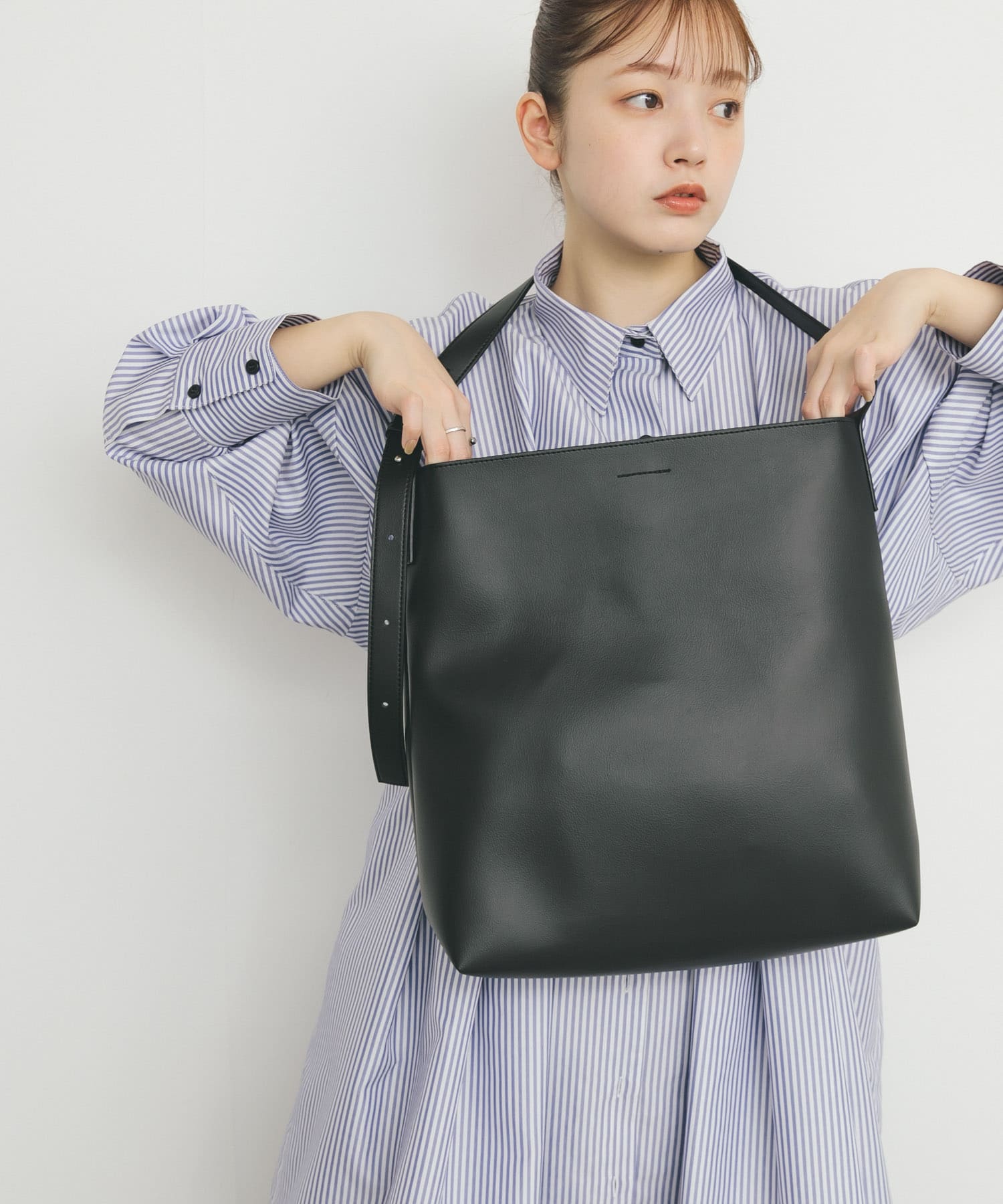 ソフトイージーバケットBAG BLACK one