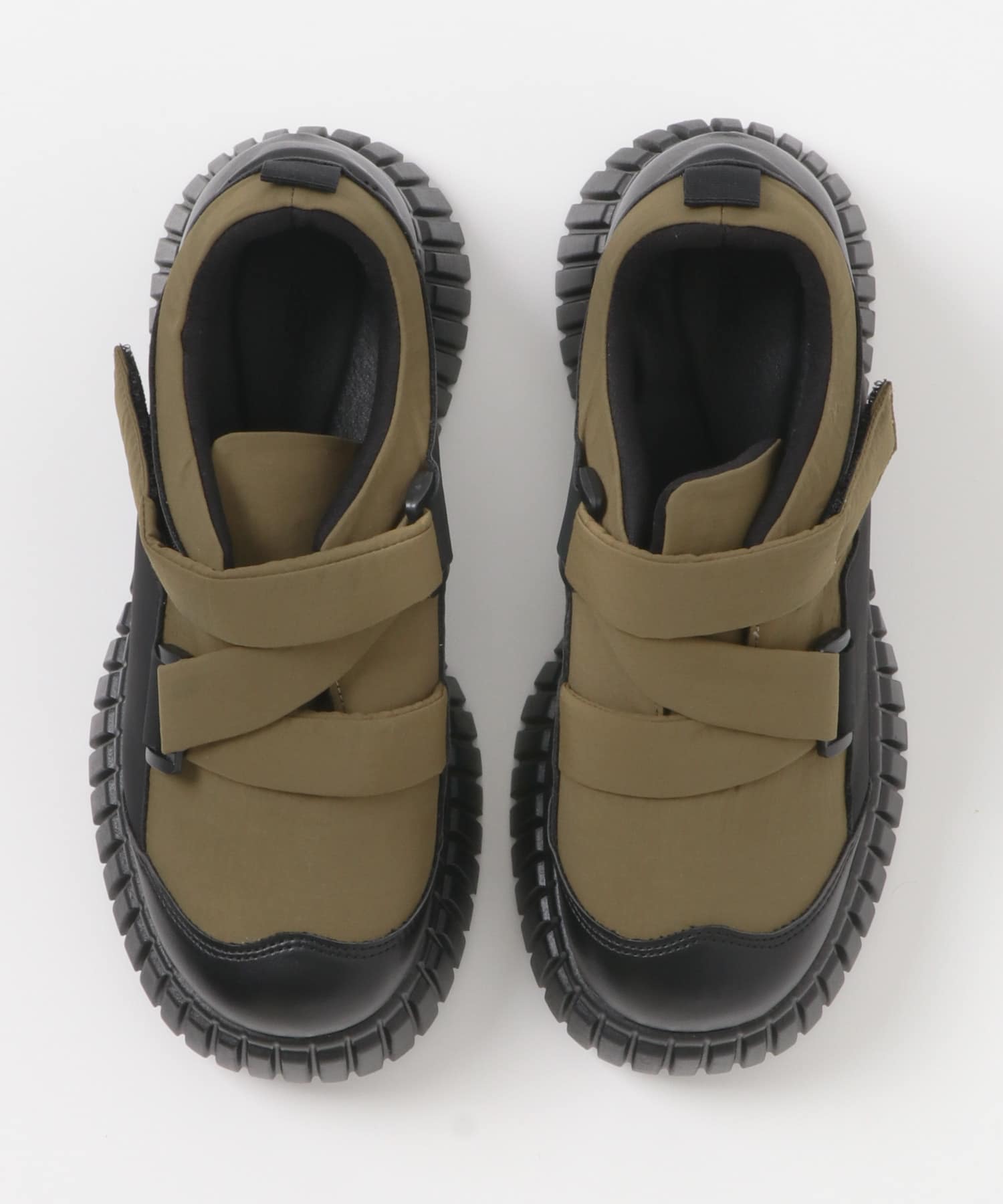 チャンキーソールパファースニーカー KHAKI 36