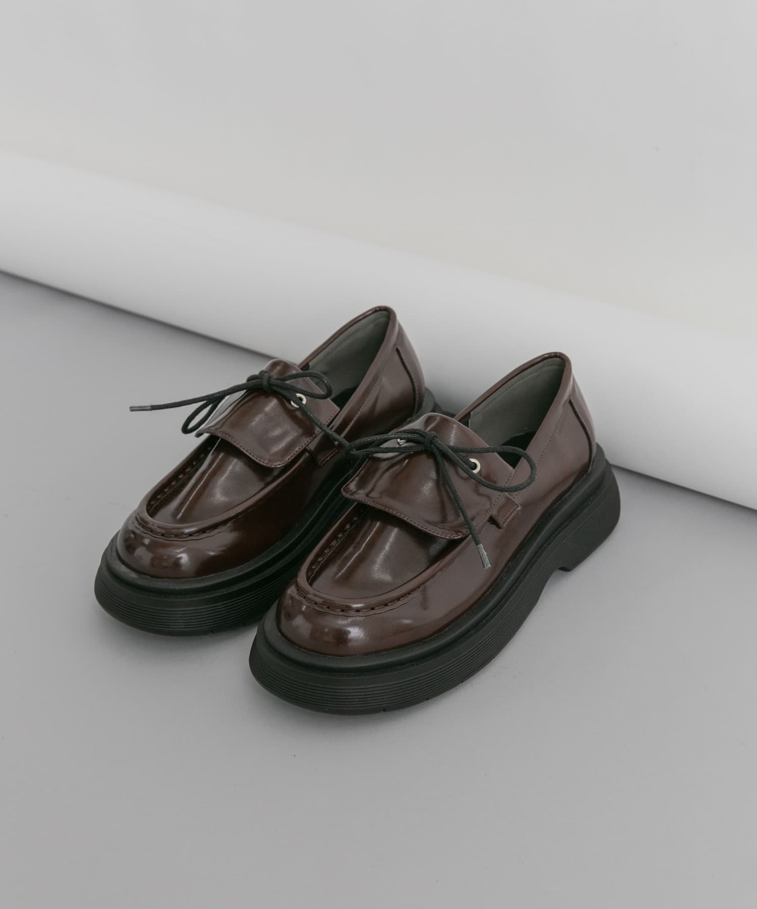 シュータンデザインローファー