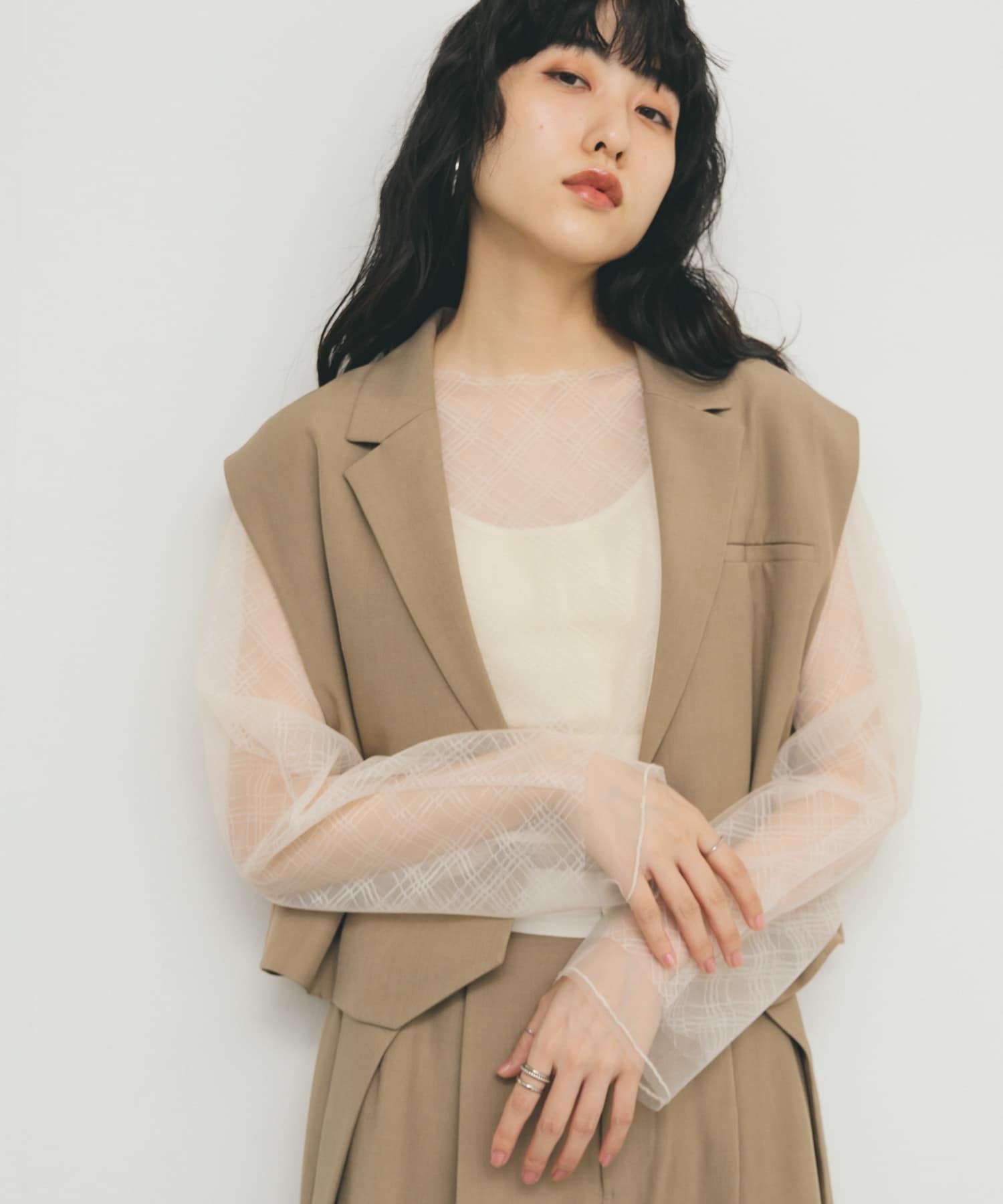 リバーシブルレイヤードチュールカットソー